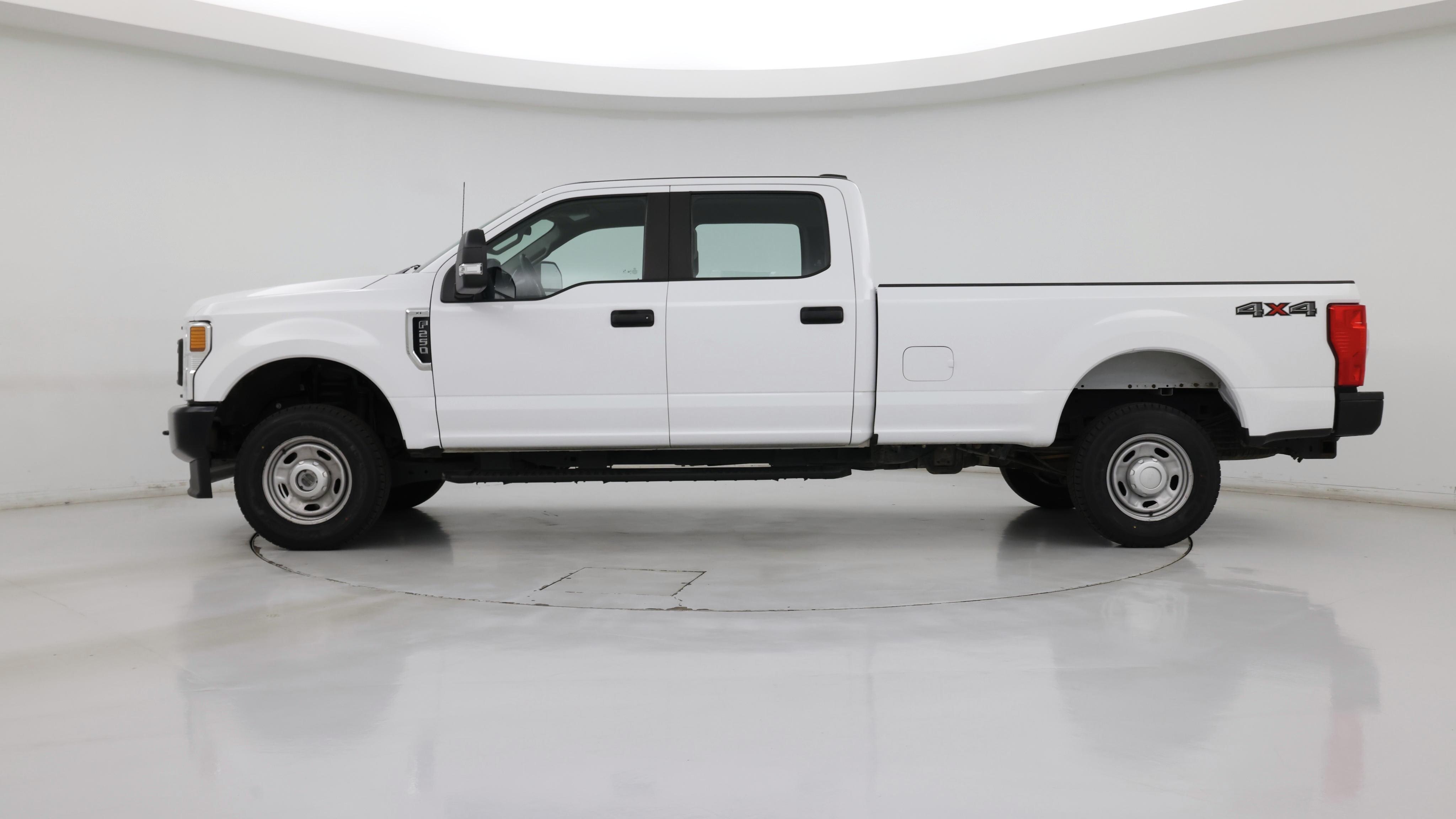 Thumbnail: 2022 Ford F-250 - 3