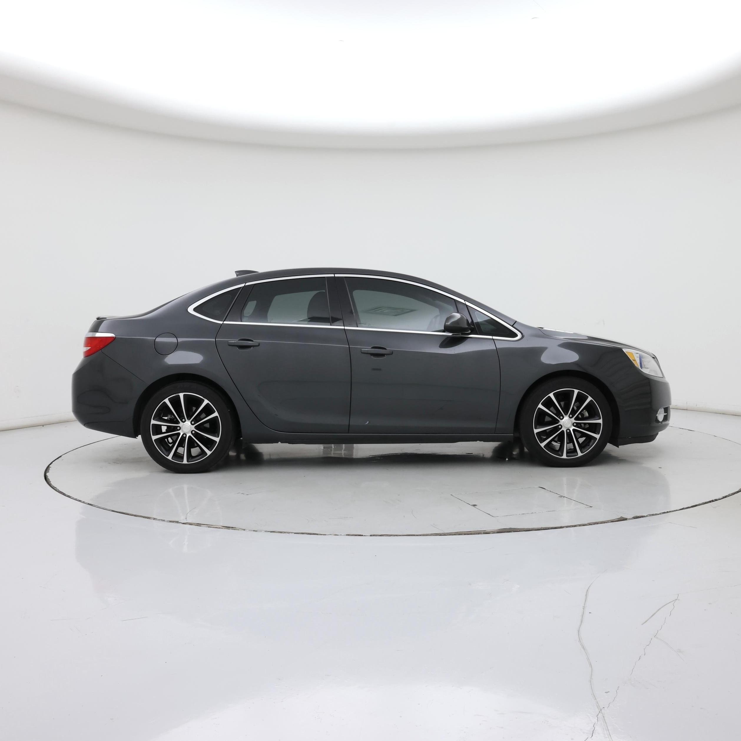 Thumbnail: 2017 Buick Verano - 7