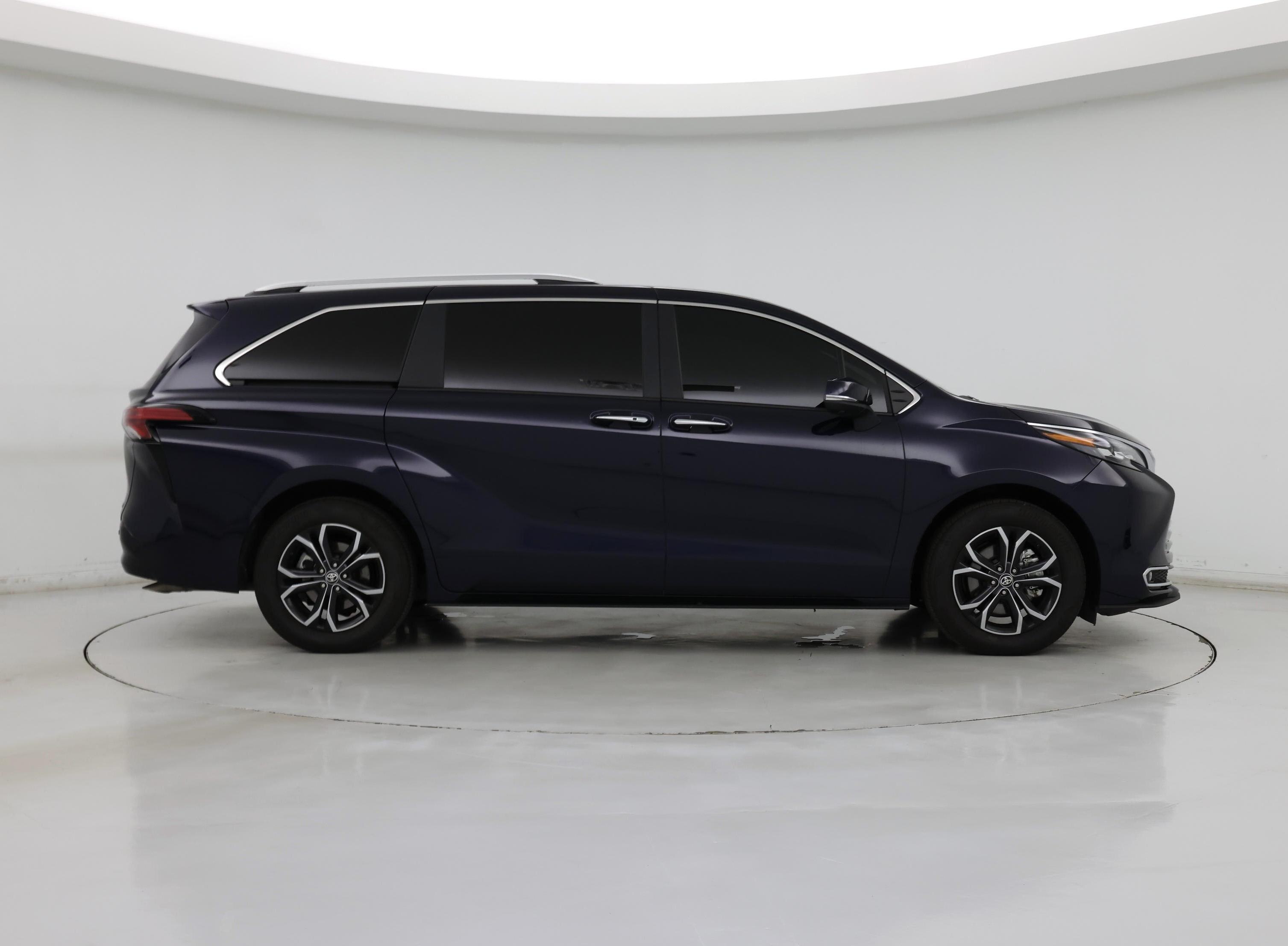 Thumbnail: 2025 Toyota Sienna - 7
