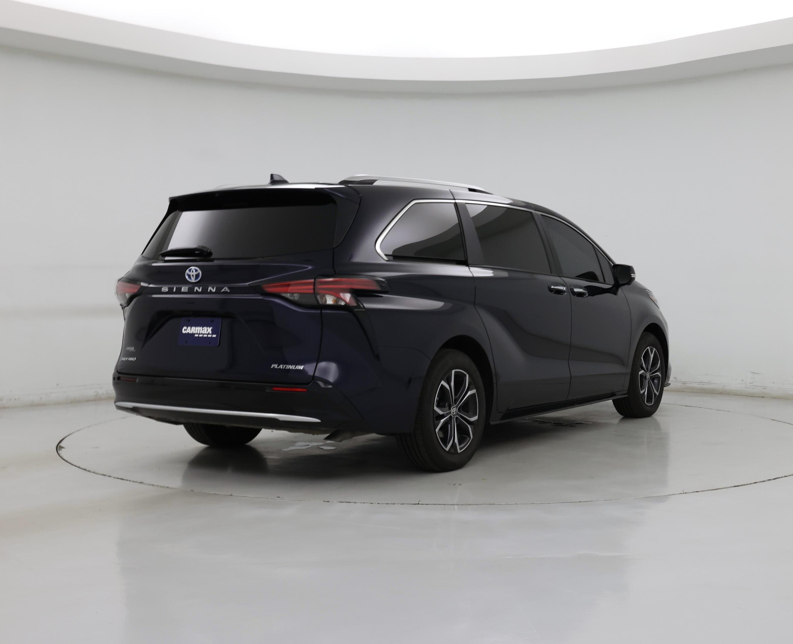 Thumbnail: 2025 Toyota Sienna - 8