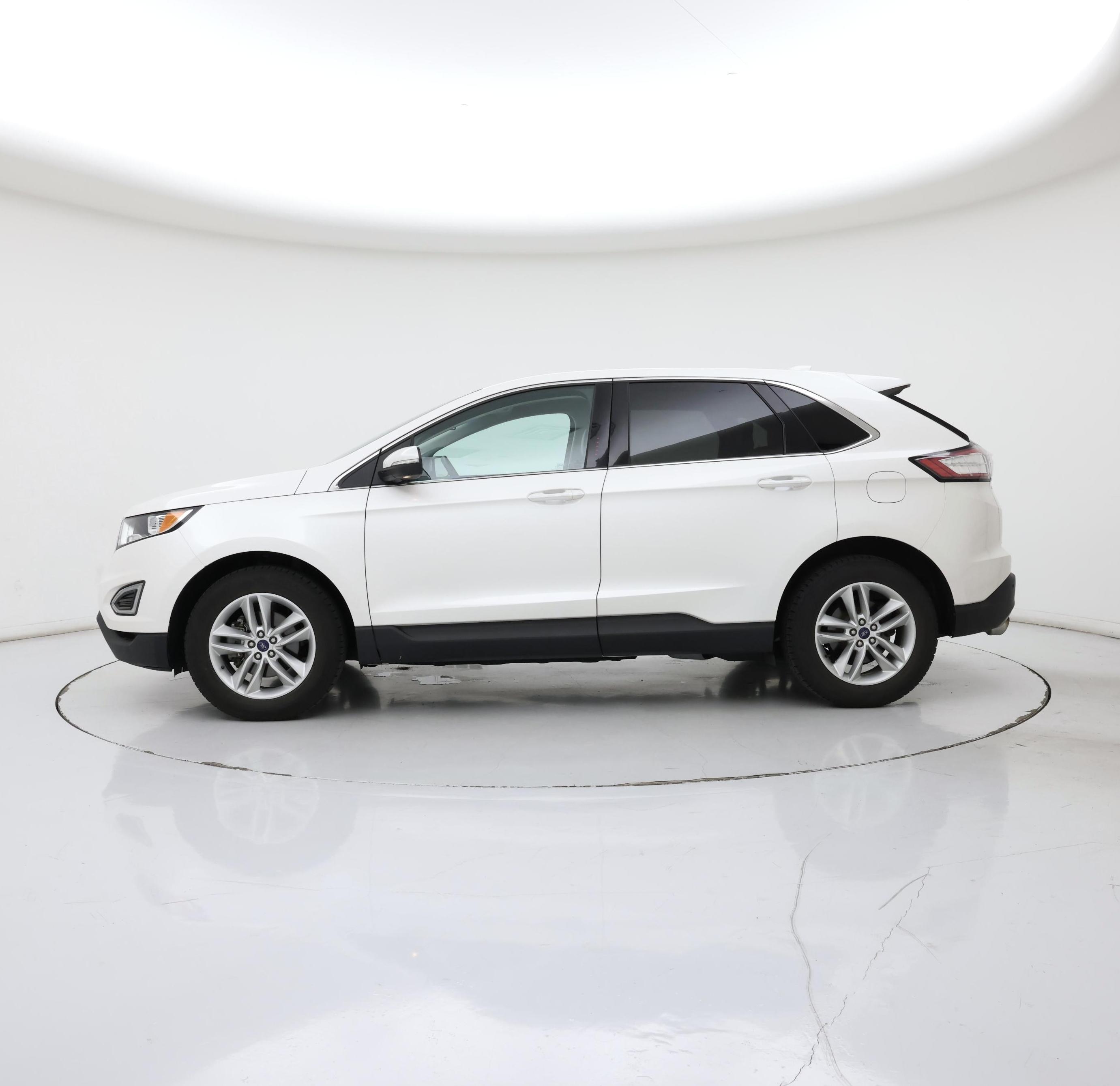Thumbnail: 2016 Ford Edge - 3