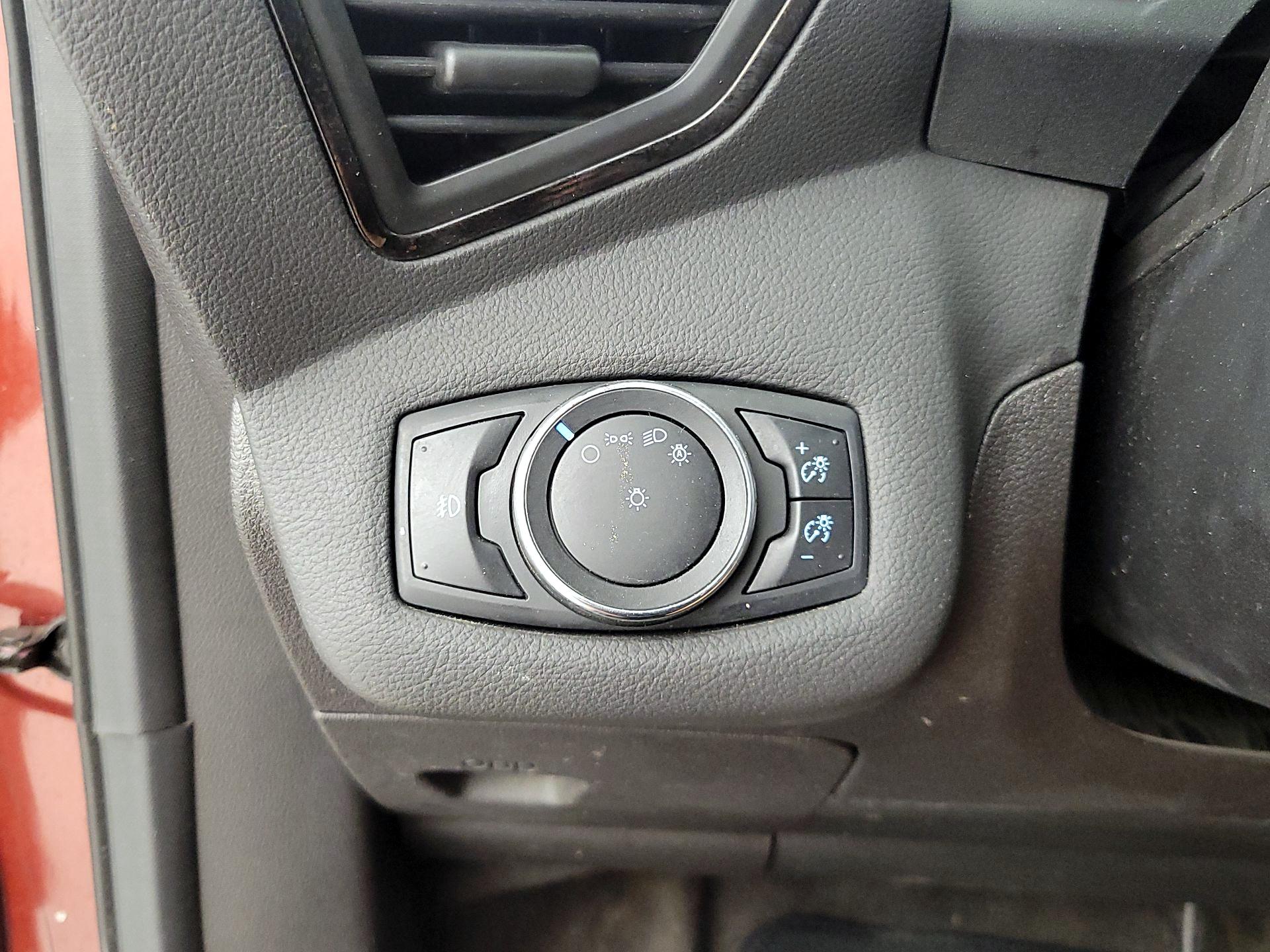 Thumbnail: 2014 Ford Escape - 13