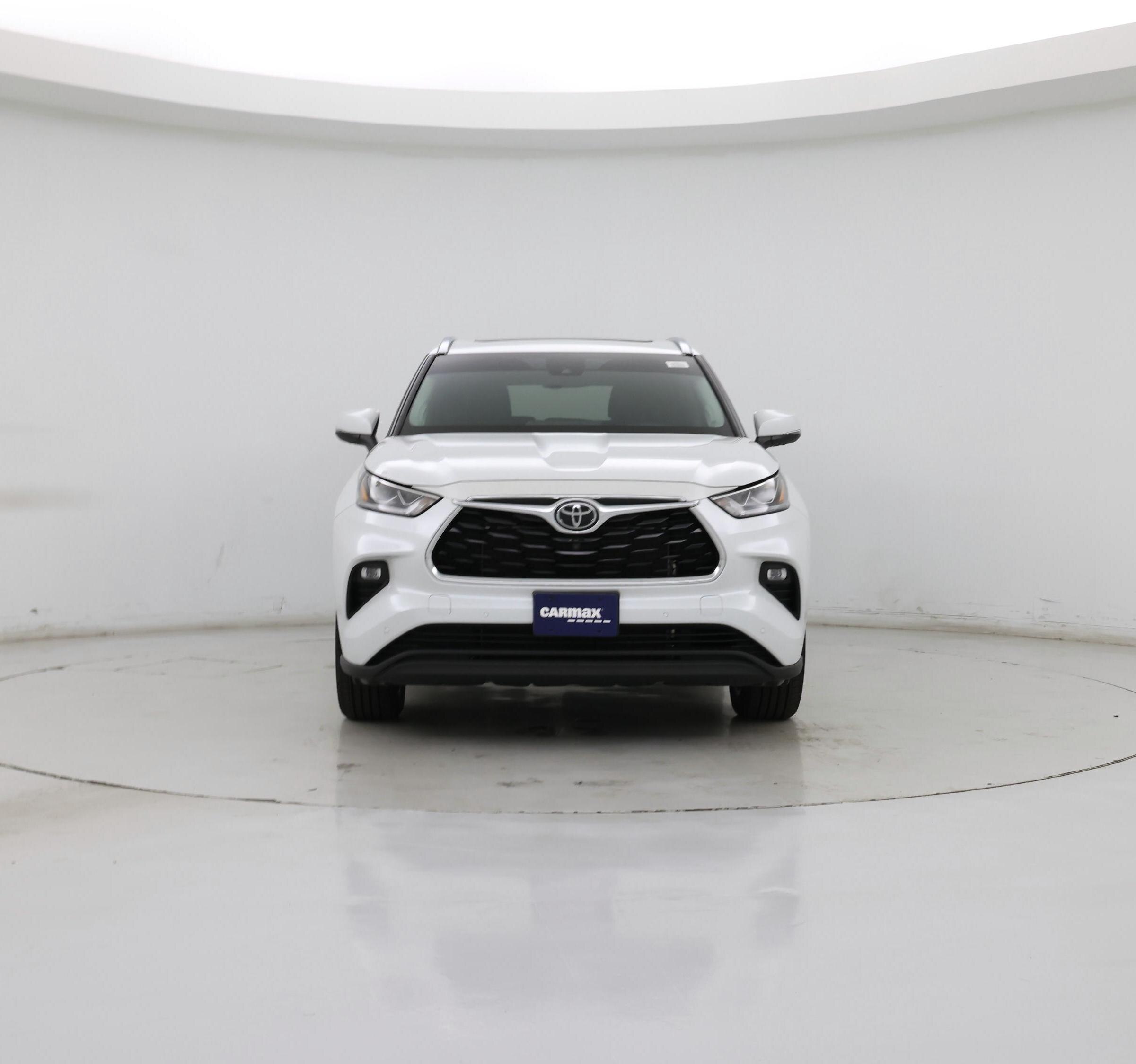 Thumbnail: 2022 Toyota Highlander - 5