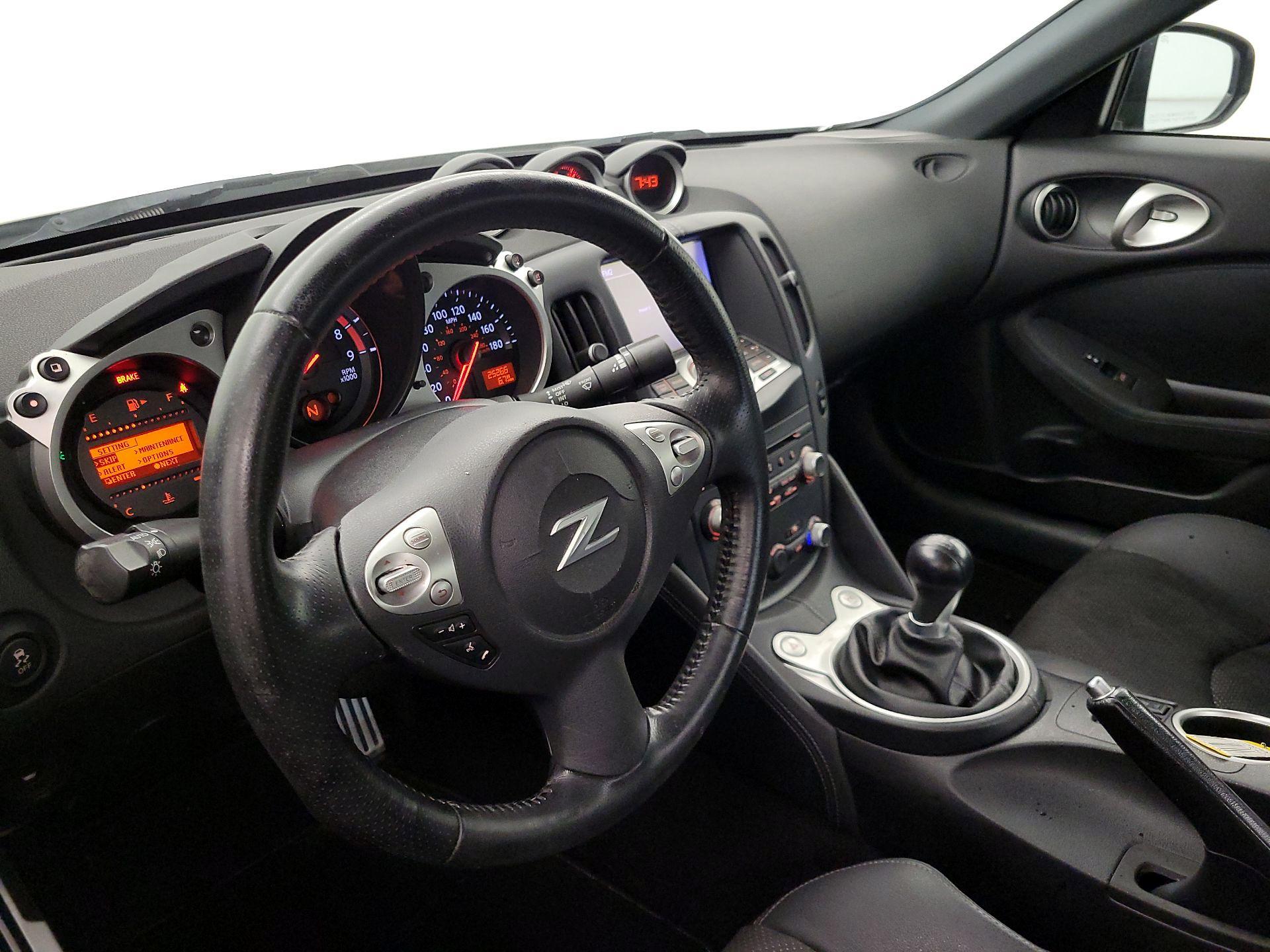 Thumbnail: 2019 Nissan Z - 9