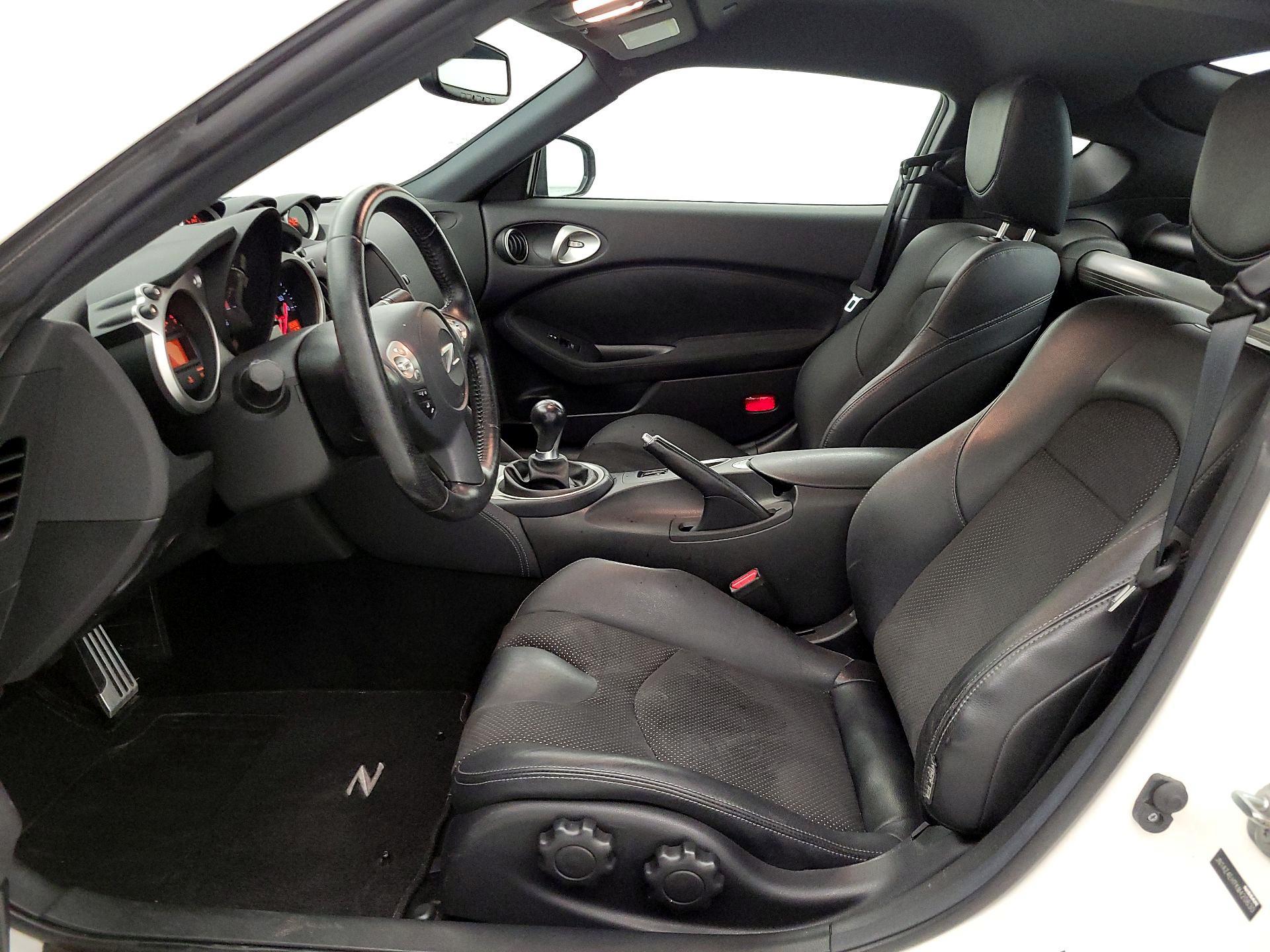 Thumbnail: 2019 Nissan Z - 11