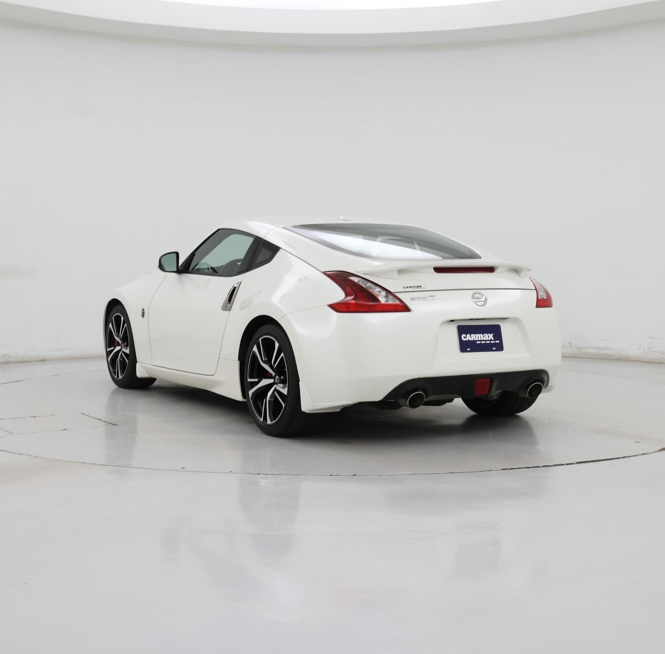 Thumbnail: 2019 Nissan Z - 2