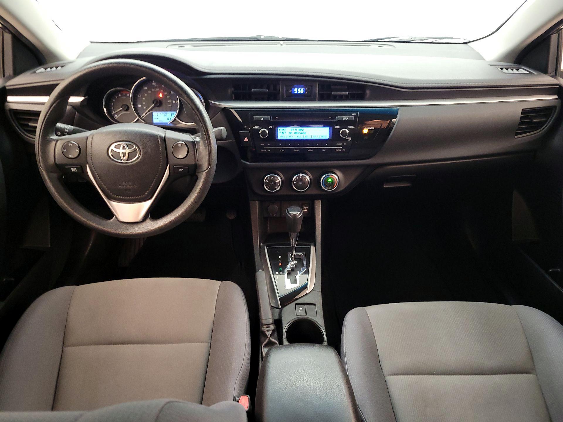 Thumbnail: 2015 Toyota Corolla - 9