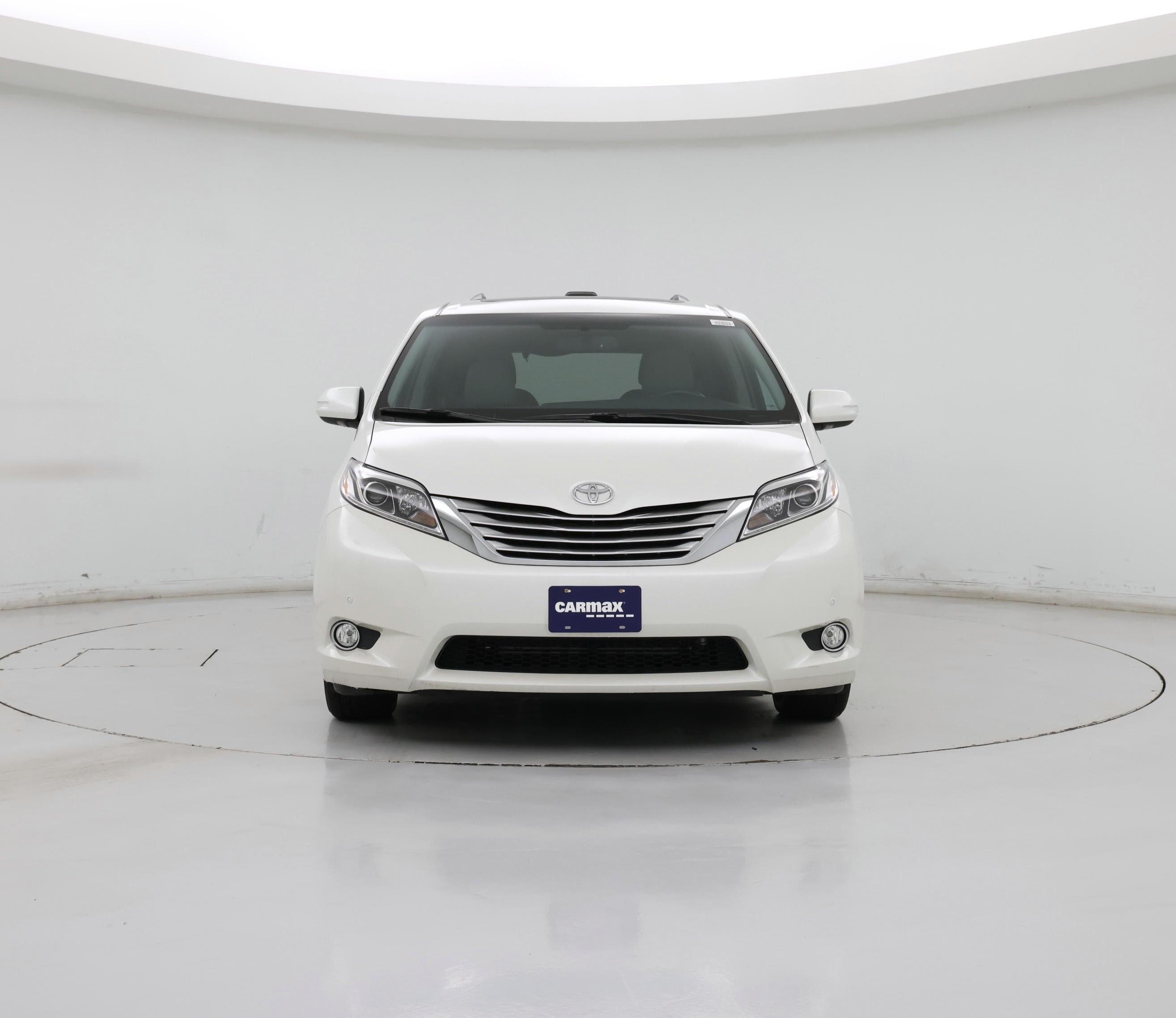 Thumbnail: 2017 Toyota Sienna - 5