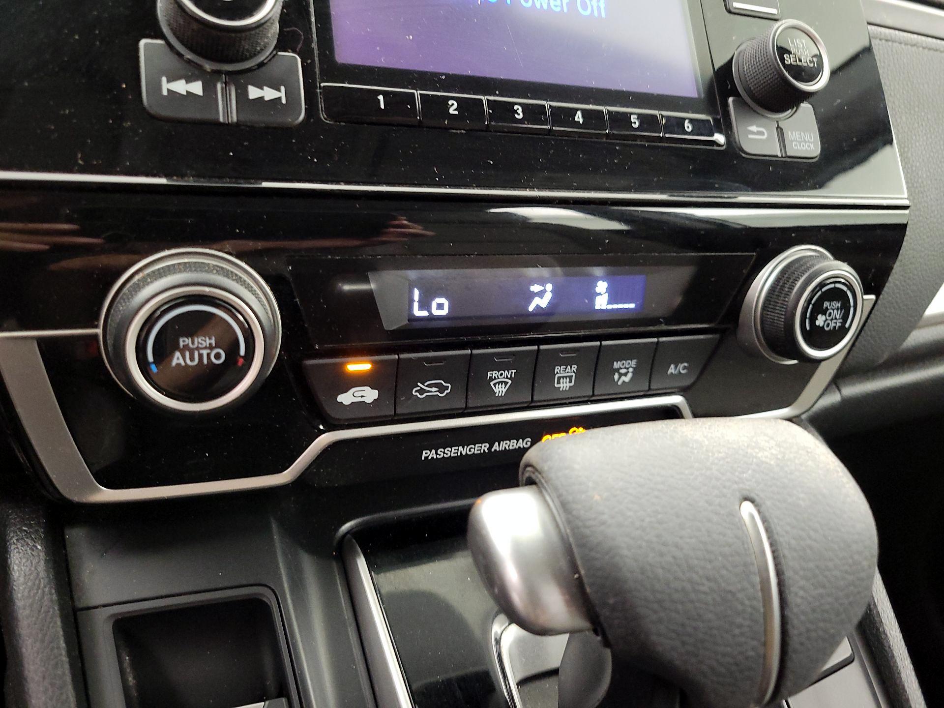 Thumbnail: 2017 Honda CR-V - 16