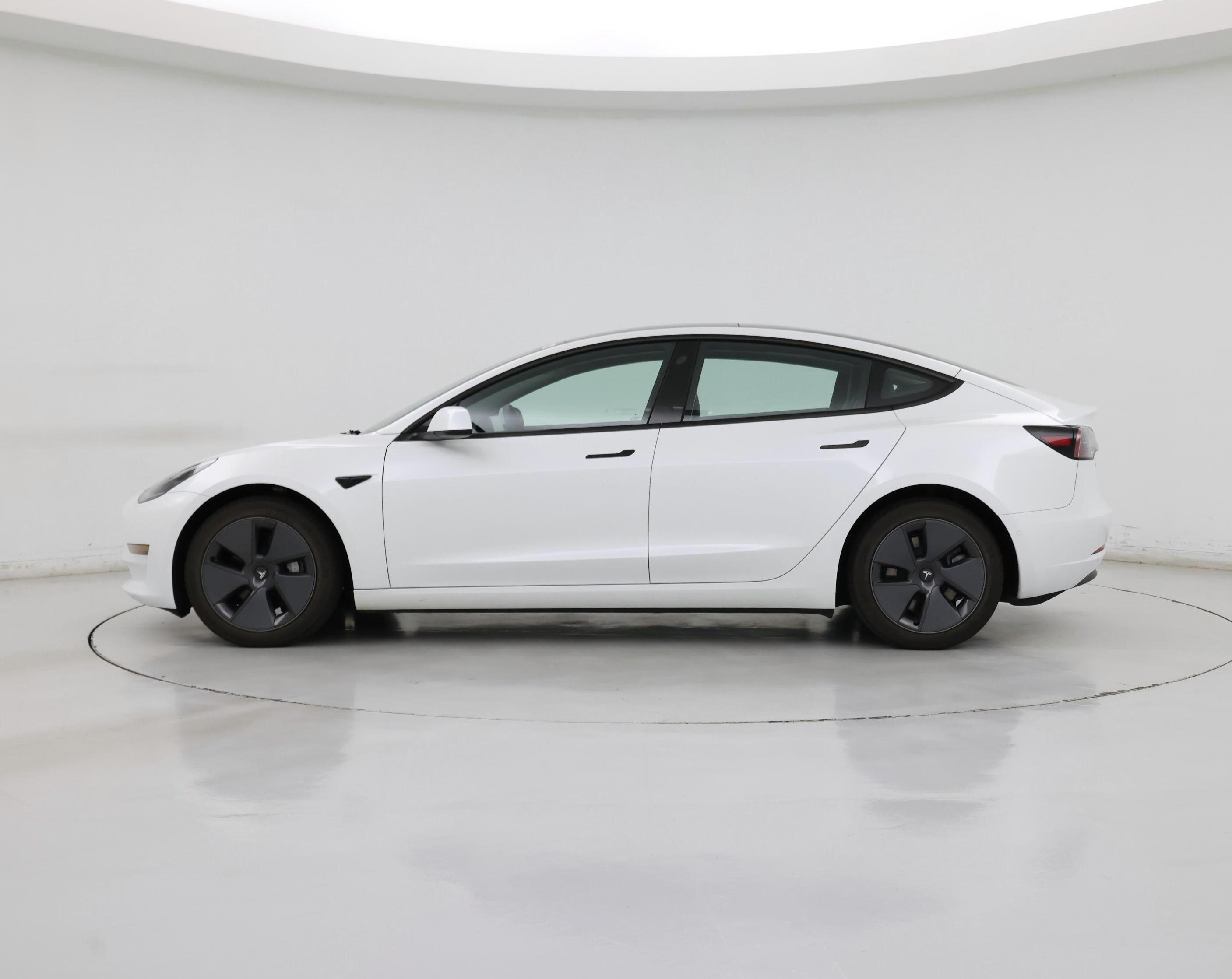 Thumbnail: 2022 Tesla Model 3 - 3