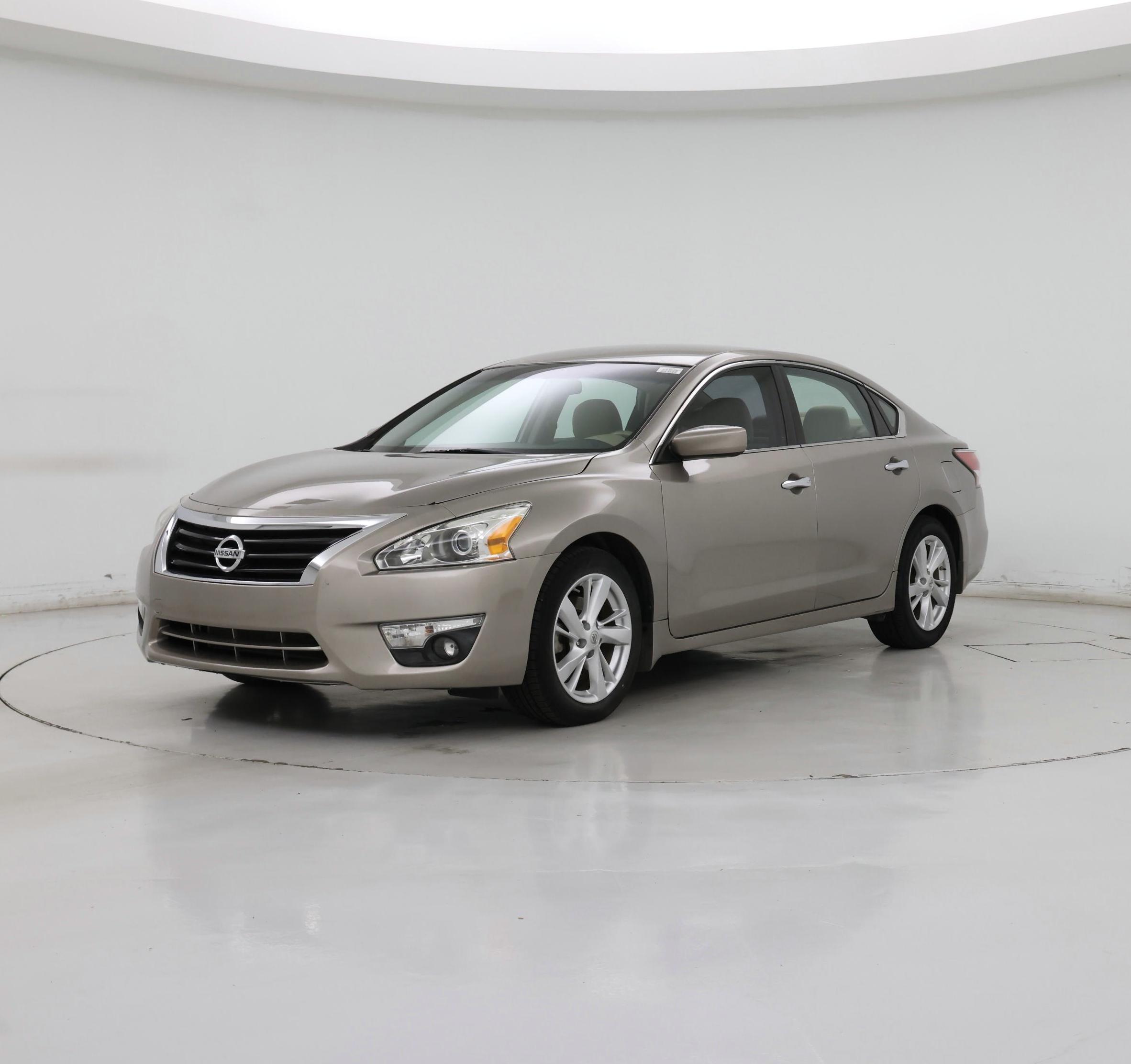 Thumbnail: 2015 Nissan Altima - 4