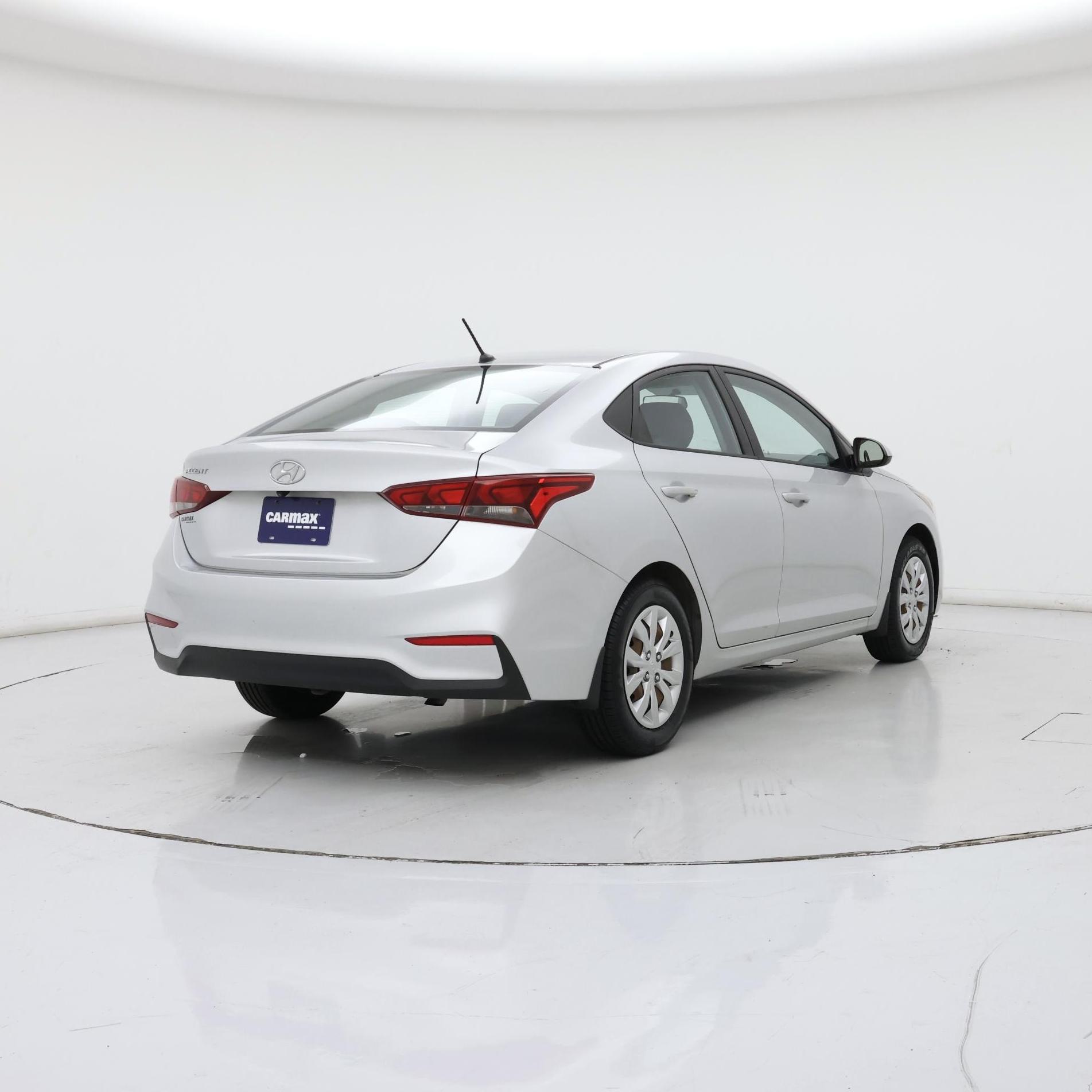 Thumbnail: 2018 Hyundai Accent - 8