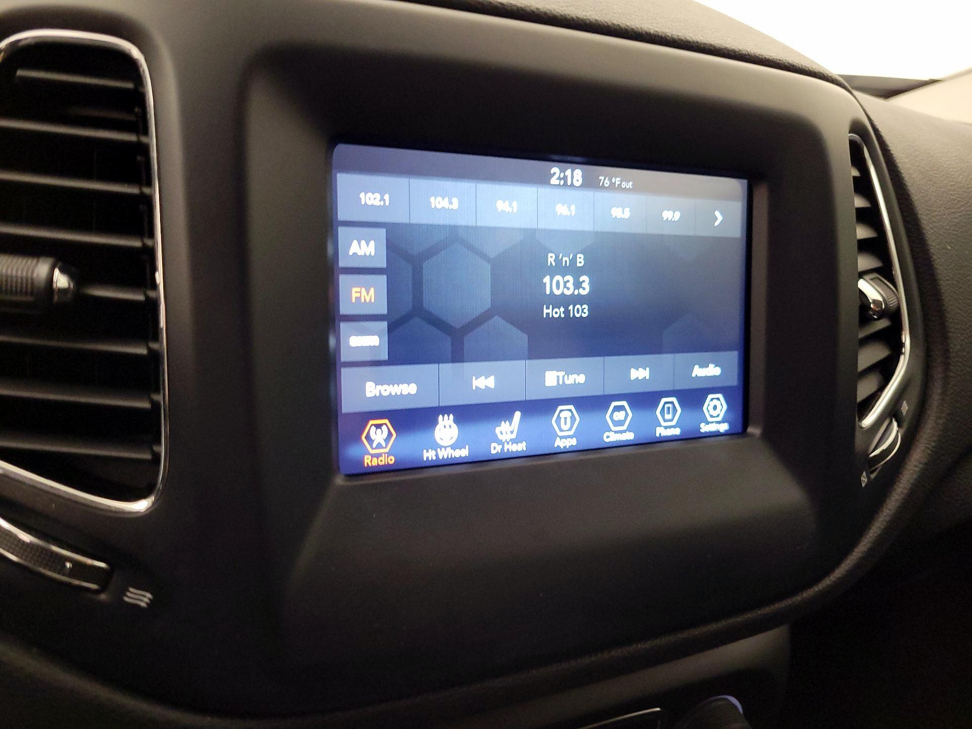 Thumbnail: 2021 Jeep Compass - 15