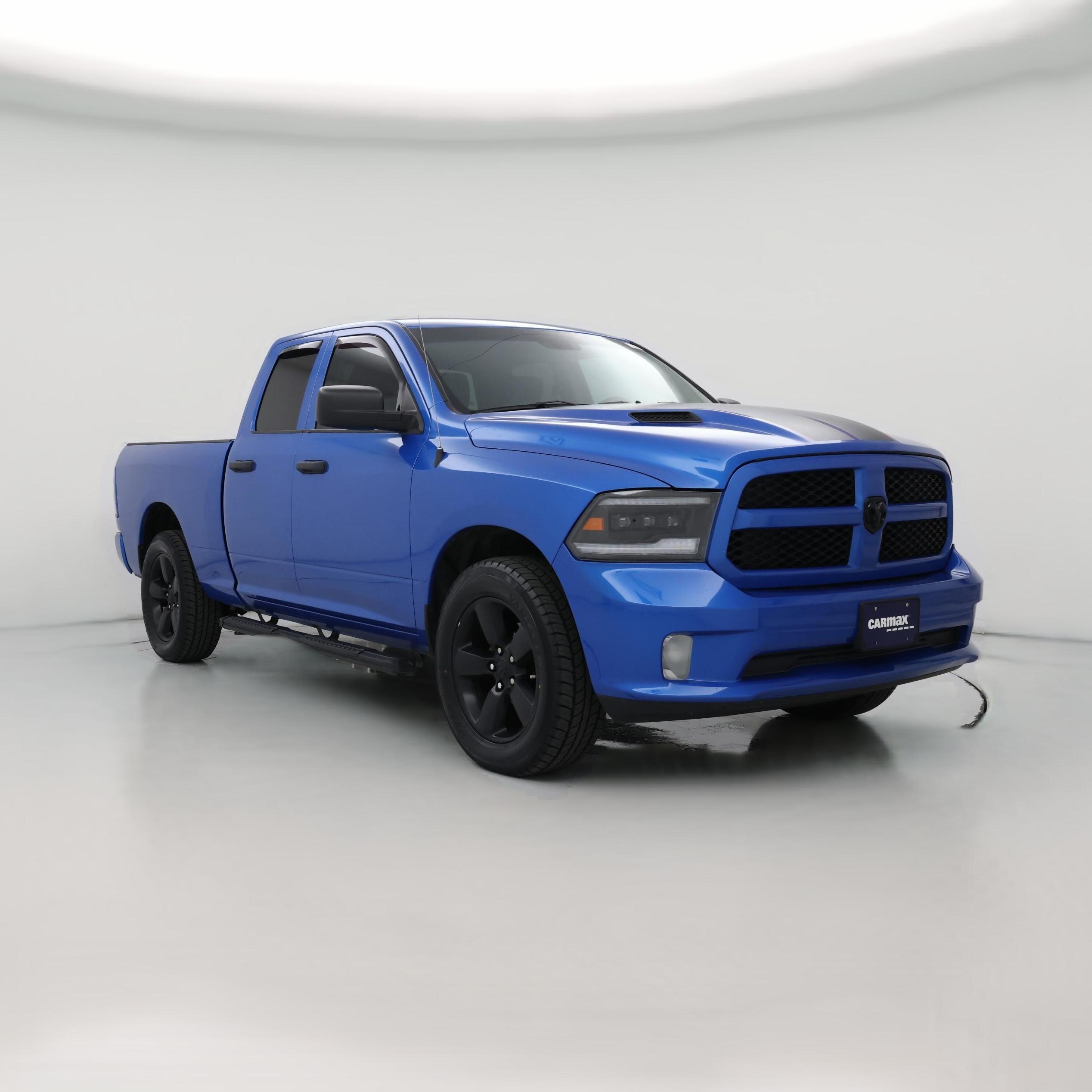 Thumbnail: 2019 RAM 1500 Classic - 1