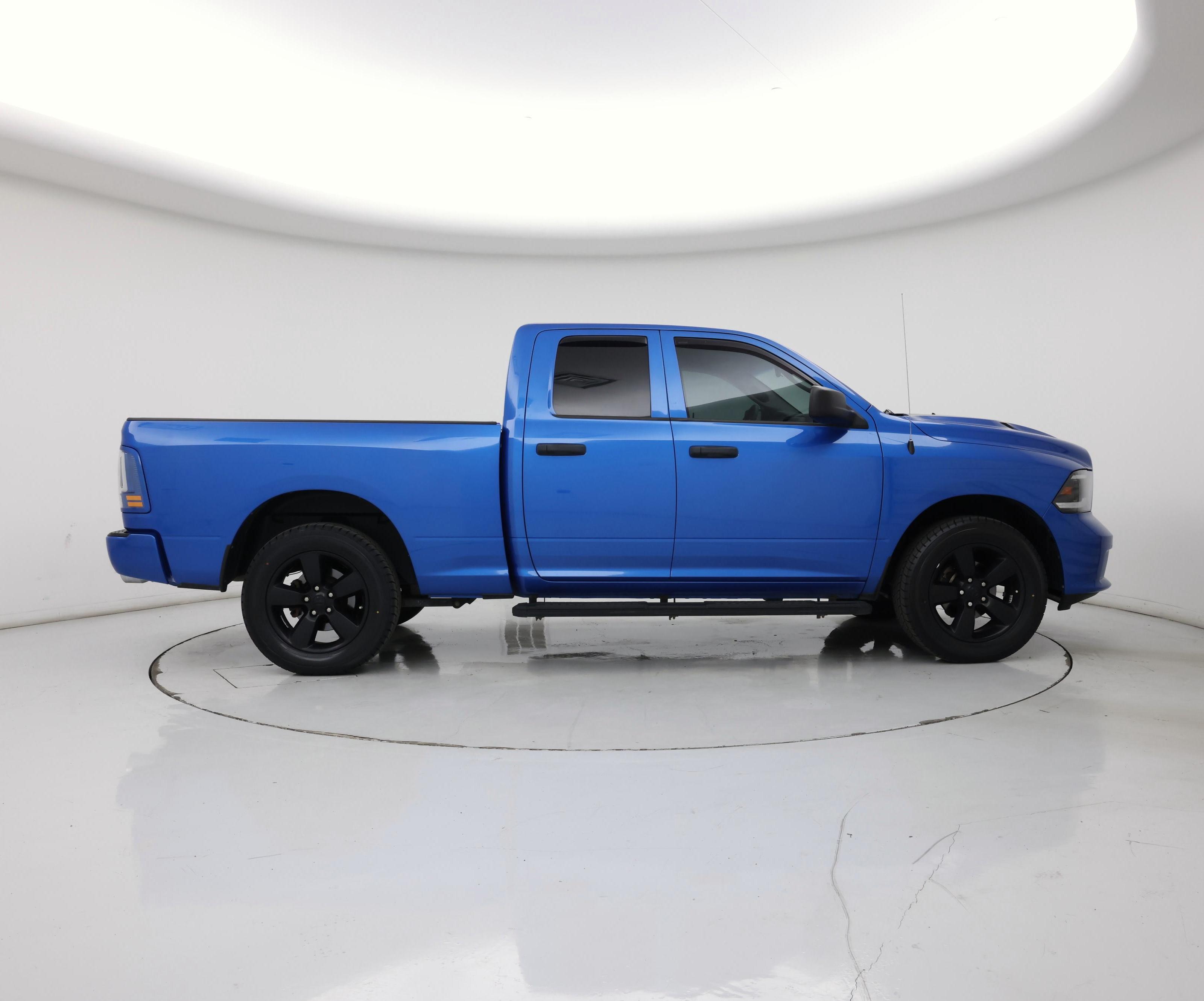 Thumbnail: 2019 RAM 1500 Classic - 7