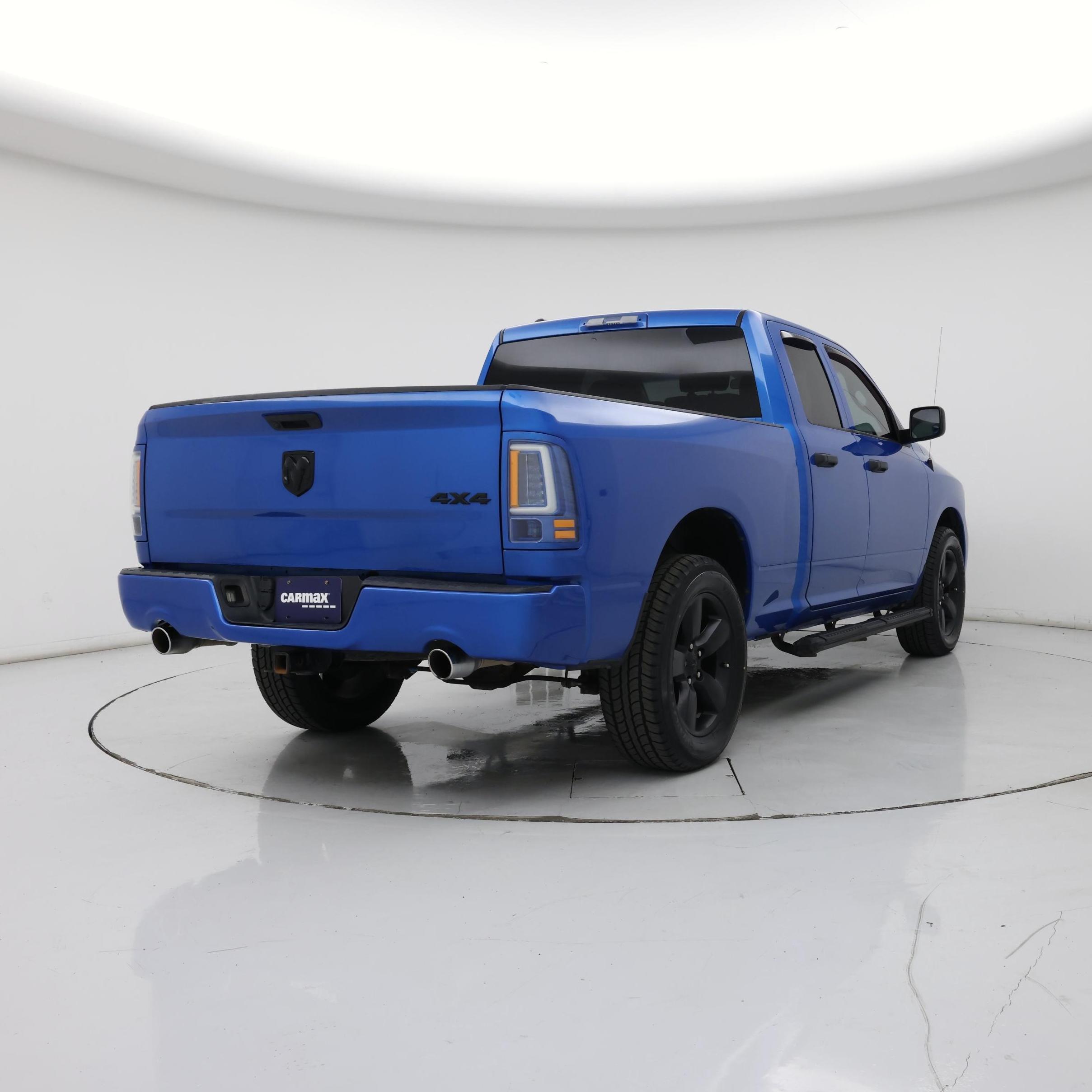 Thumbnail: 2019 RAM 1500 Classic - 8