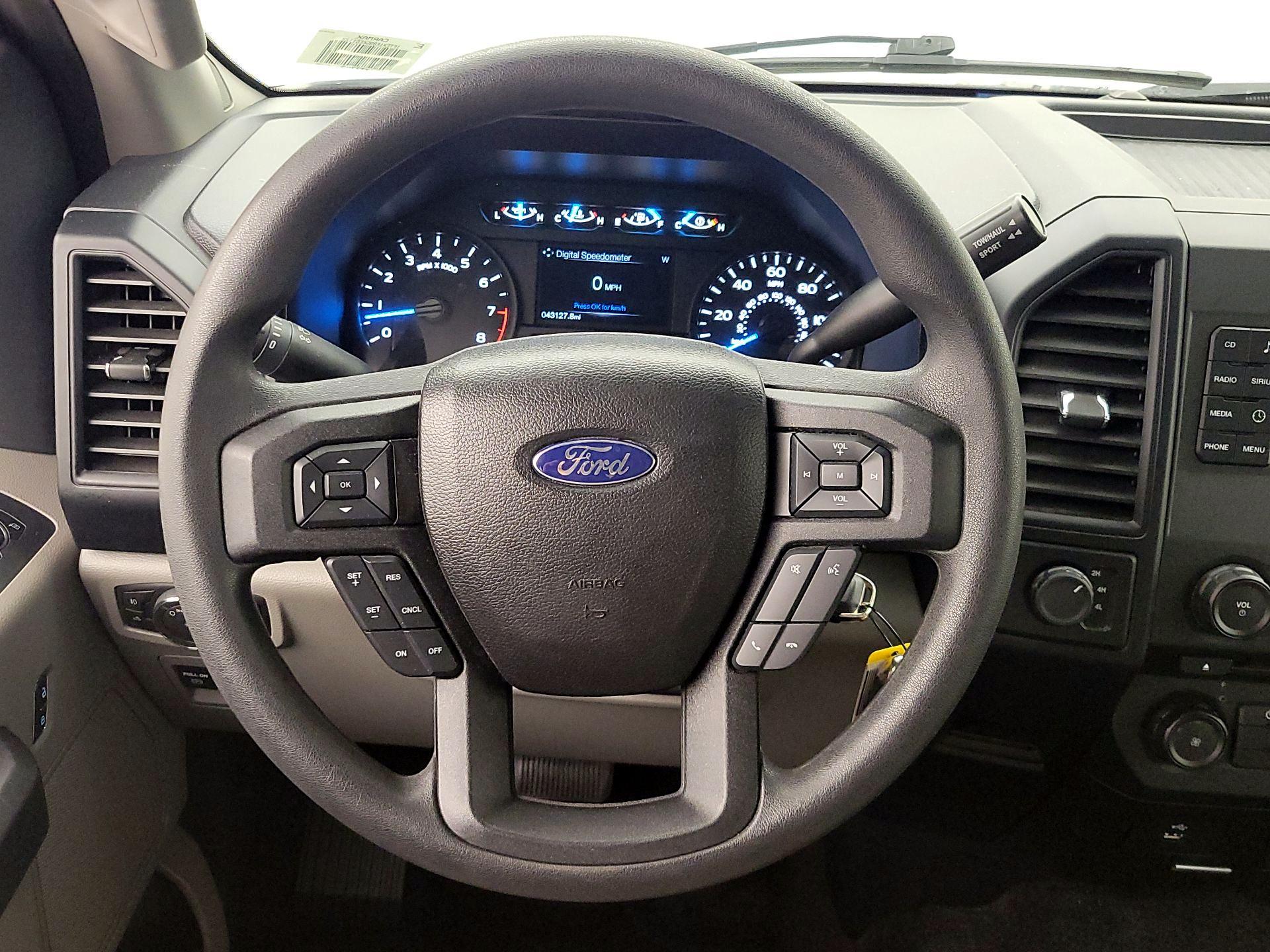 Thumbnail: 2016 Ford F-150 - 10