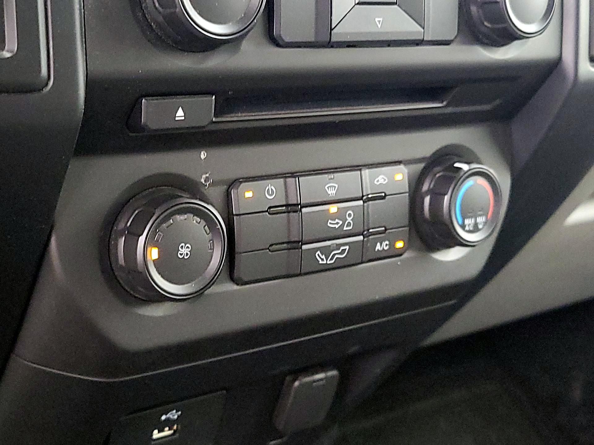 Thumbnail: 2016 Ford F-150 - 15