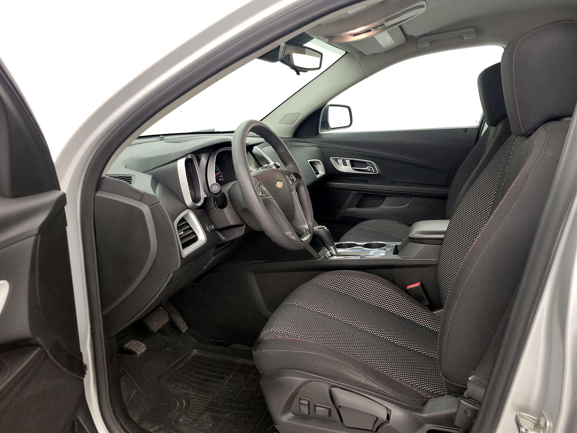 Thumbnail: 2017 Chevrolet Equinox - 11