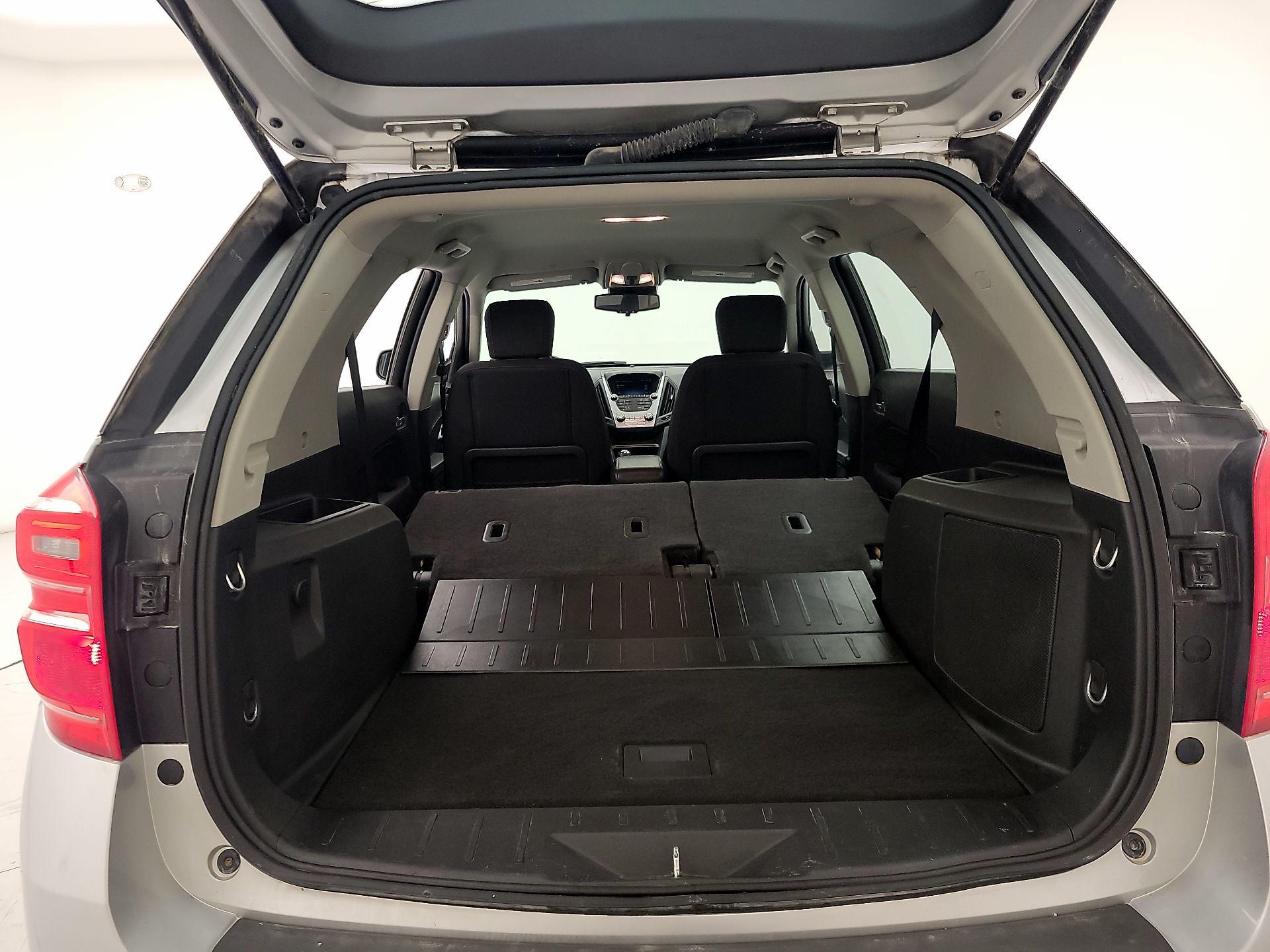 Thumbnail: 2017 Chevrolet Equinox - 20