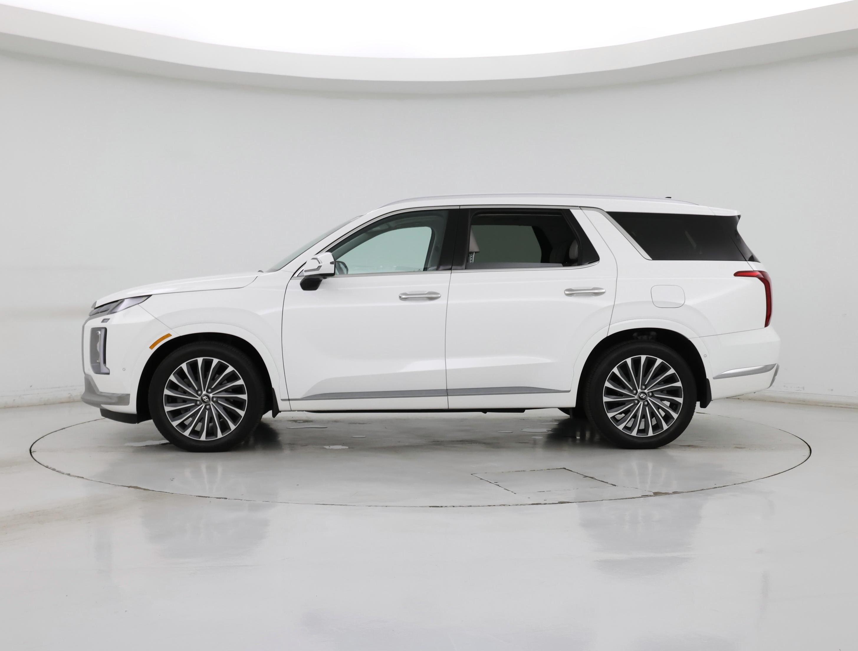 Thumbnail: 2024 Hyundai Palisade - 3