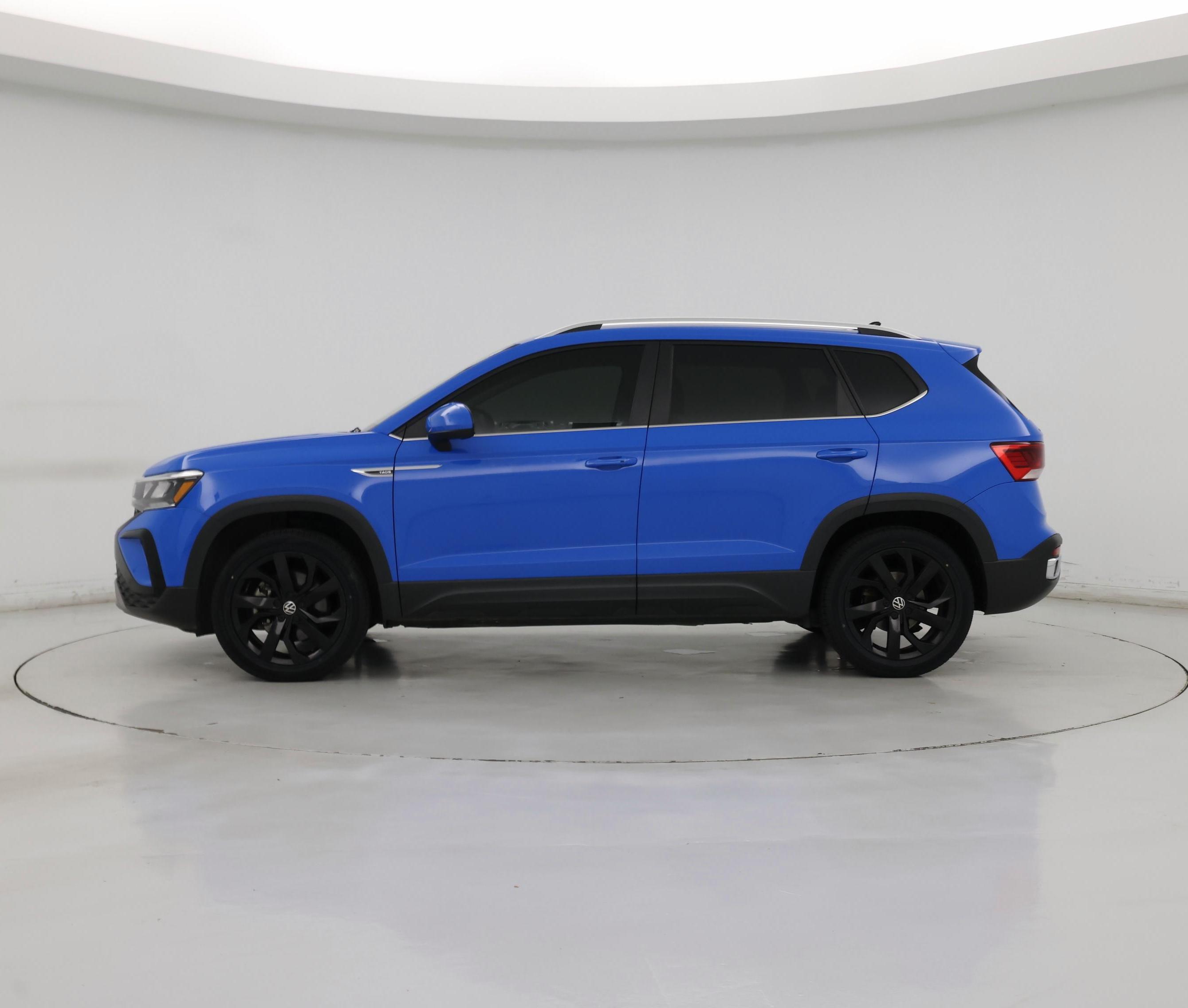 Thumbnail: 2022 Volkswagen Taos - 3