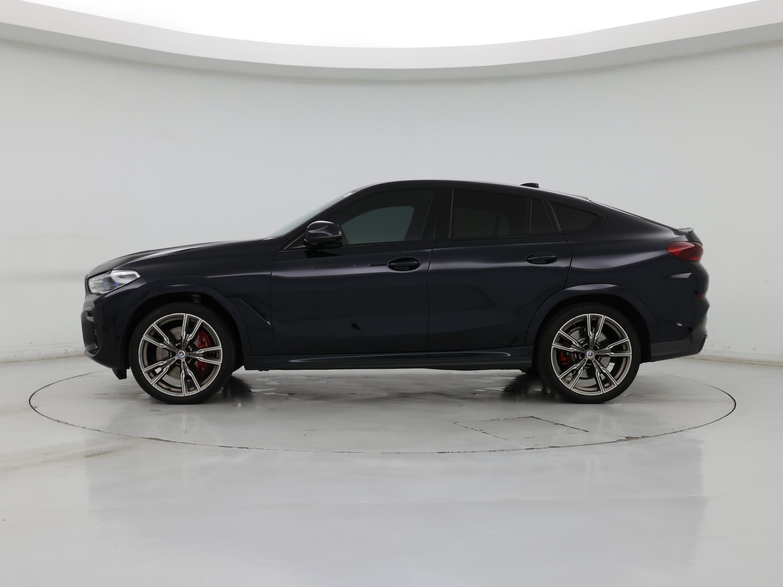 Image of 2023 BMW X6 M50i