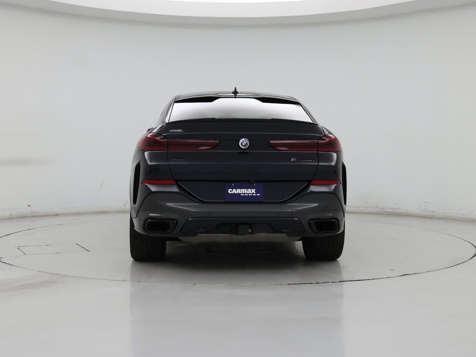 Image of 2023 BMW X6 M50i