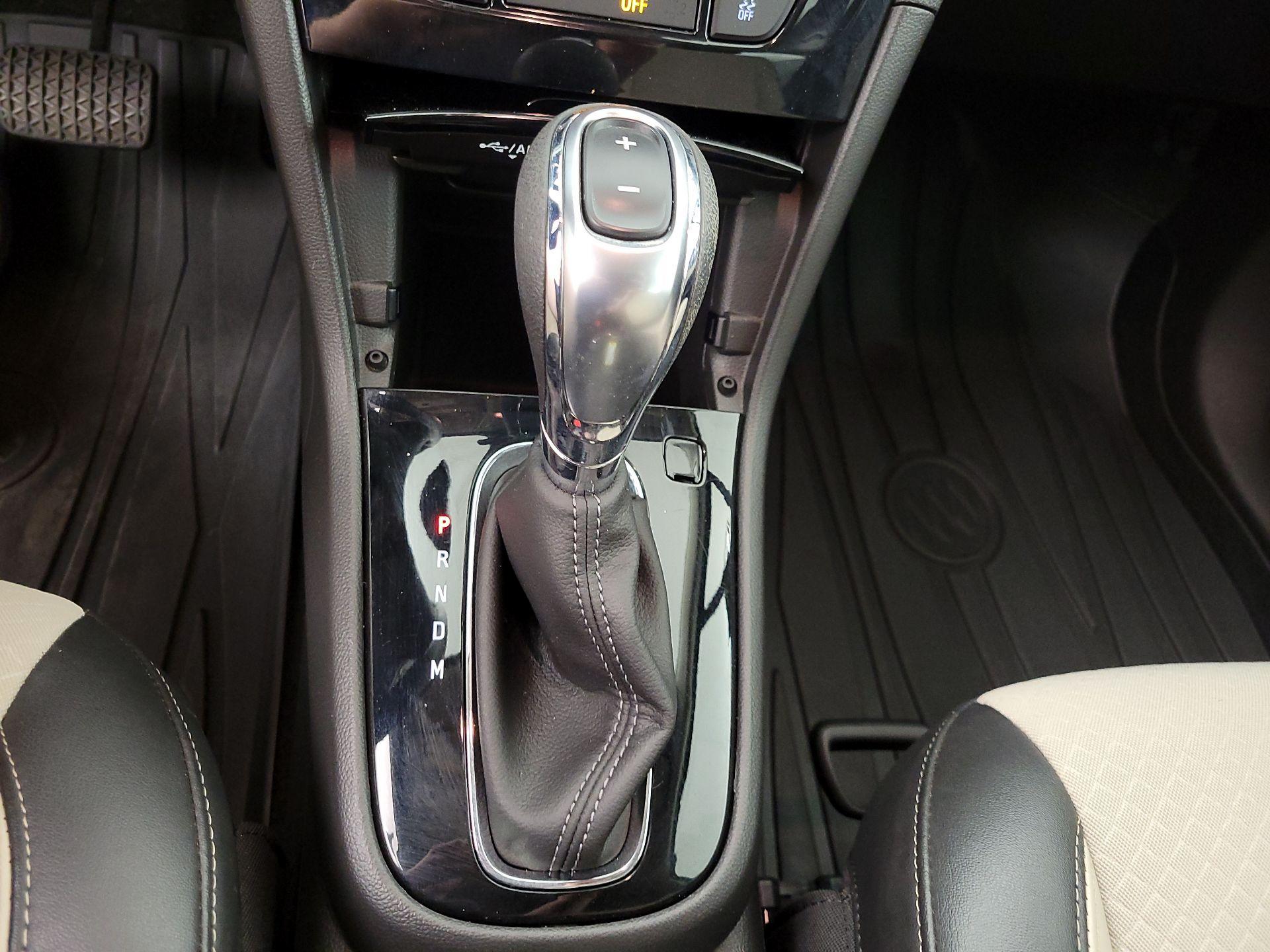 Thumbnail: 2021 Buick Encore - 17