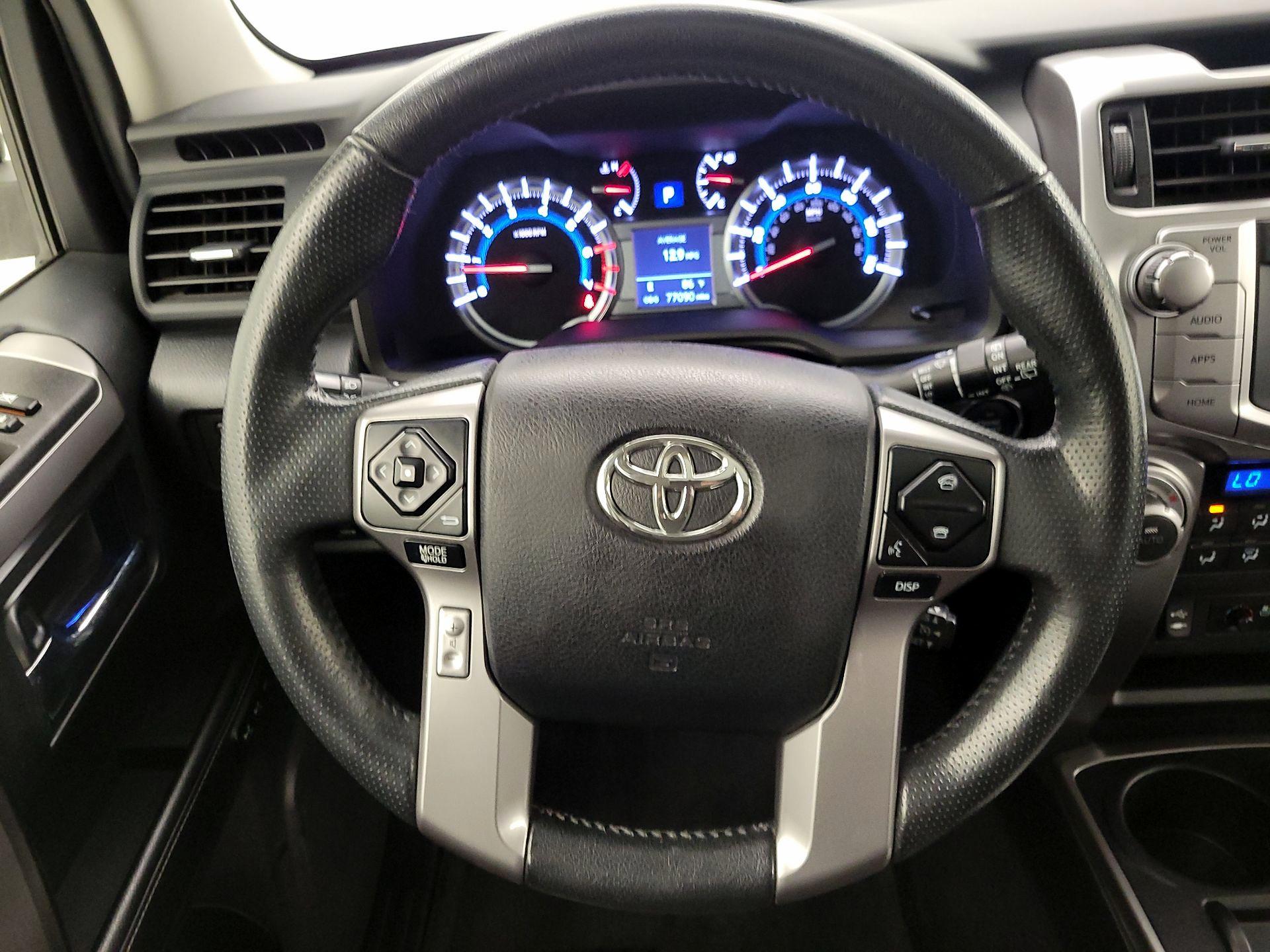 Thumbnail: 2014 Toyota 4Runner - 10