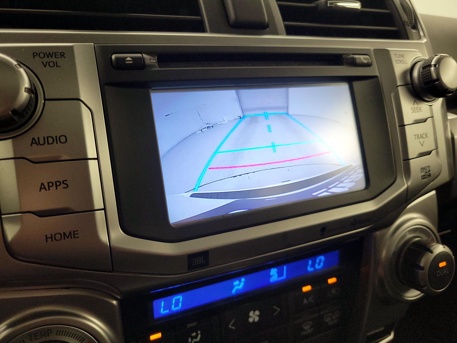 Thumbnail: 2014 Toyota 4Runner - 14