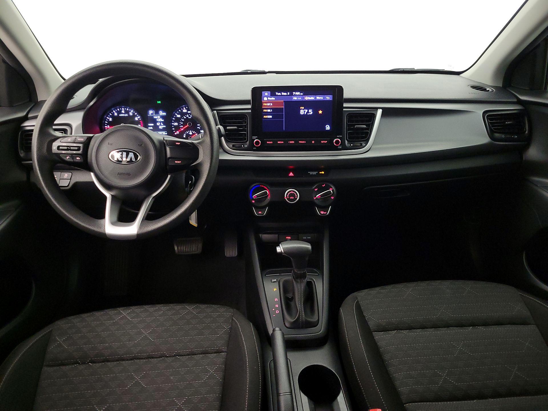 Thumbnail: 2021 Kia Rio - 9