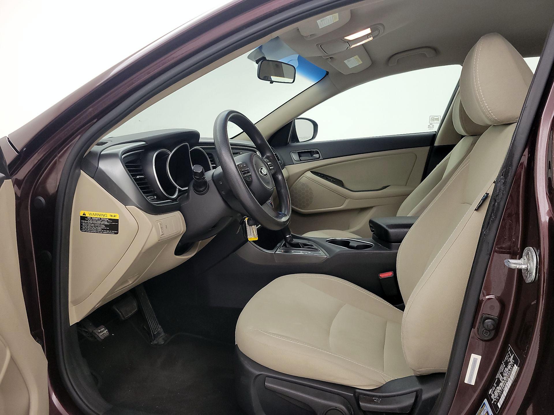 Thumbnail: 2015 Kia Optima - 11