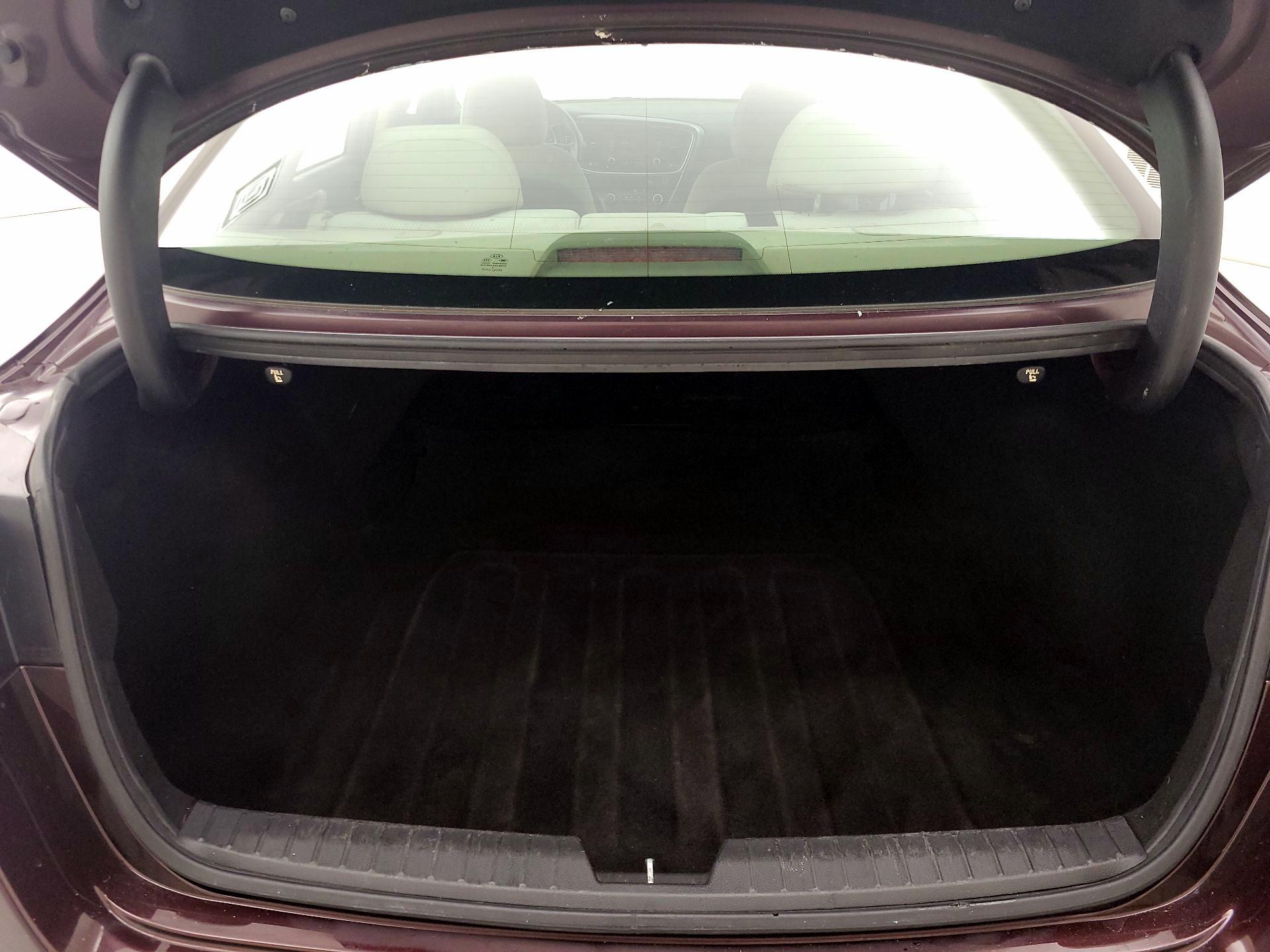 Thumbnail: 2015 Kia Optima - 19