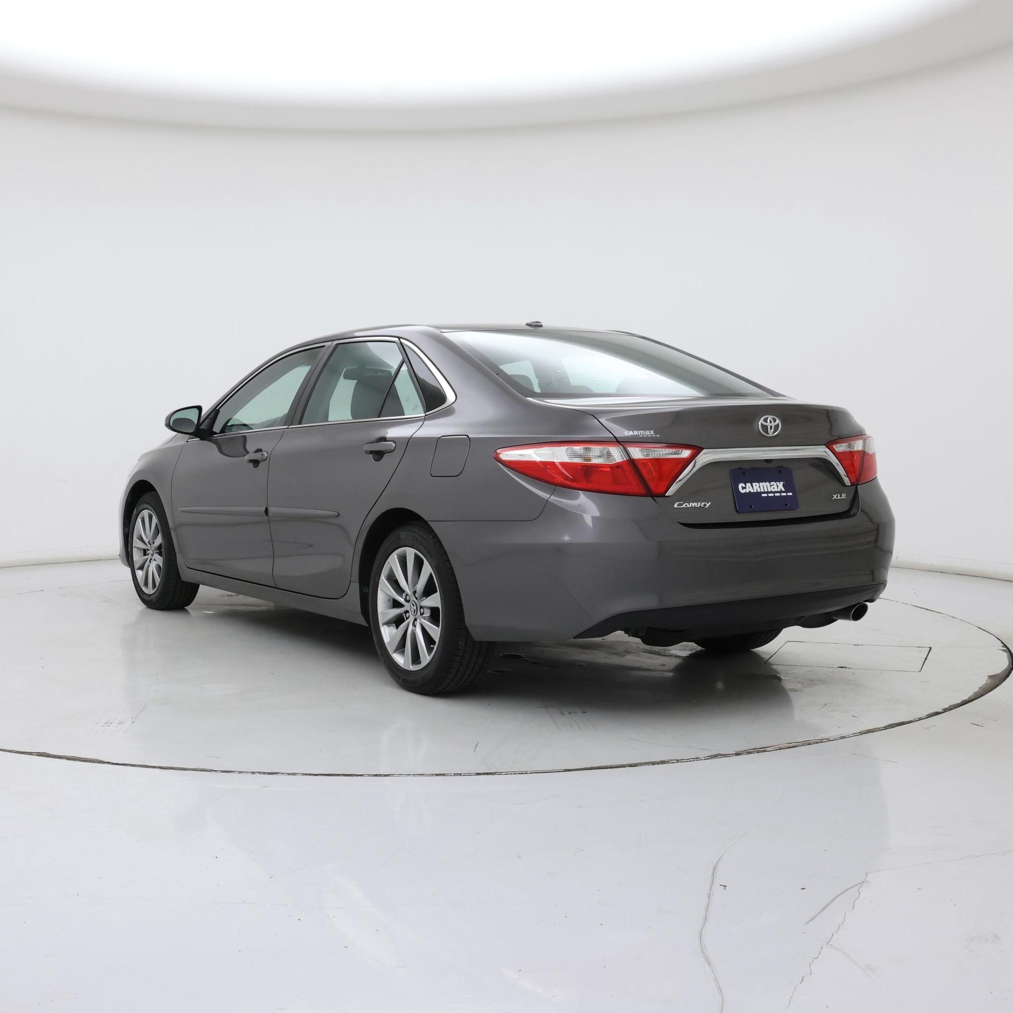 Thumbnail: 2017 Toyota Camry - 2