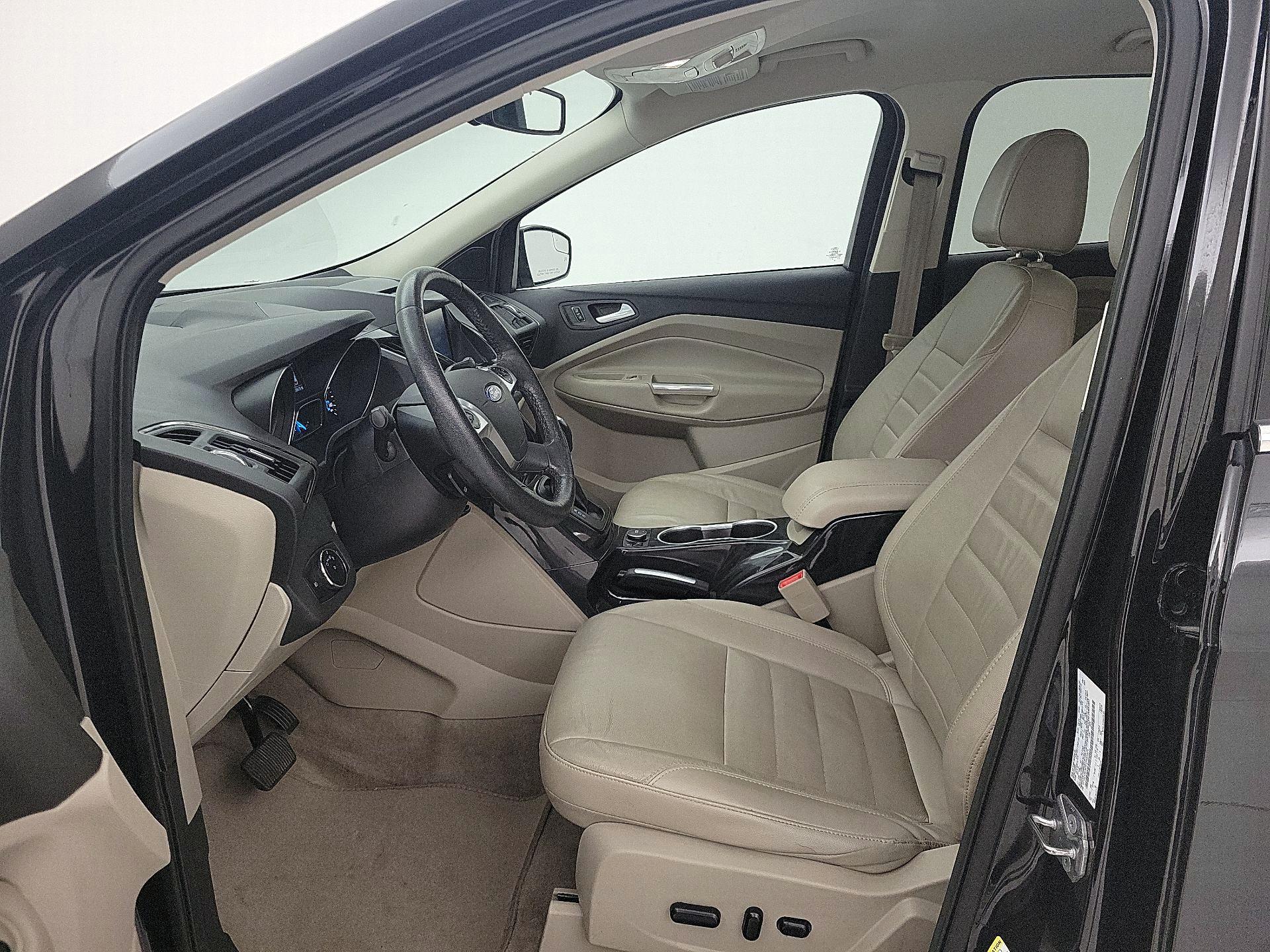 Thumbnail: 2015 Ford Escape - 11
