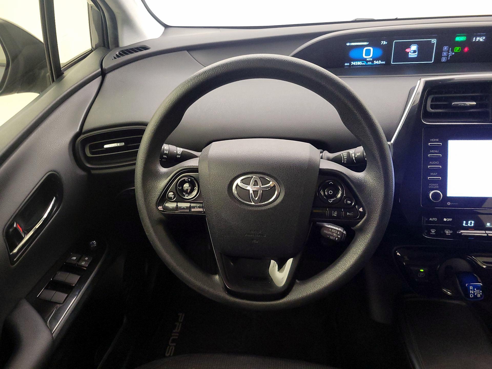 Thumbnail: 2021 Toyota Prius - 10