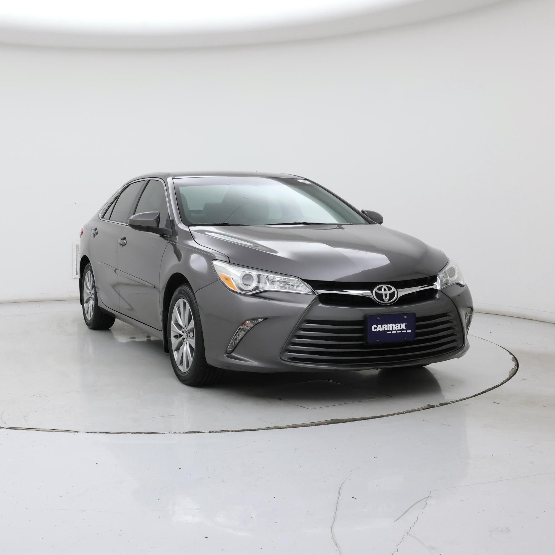 Thumbnail: 2016 Toyota Camry - 5