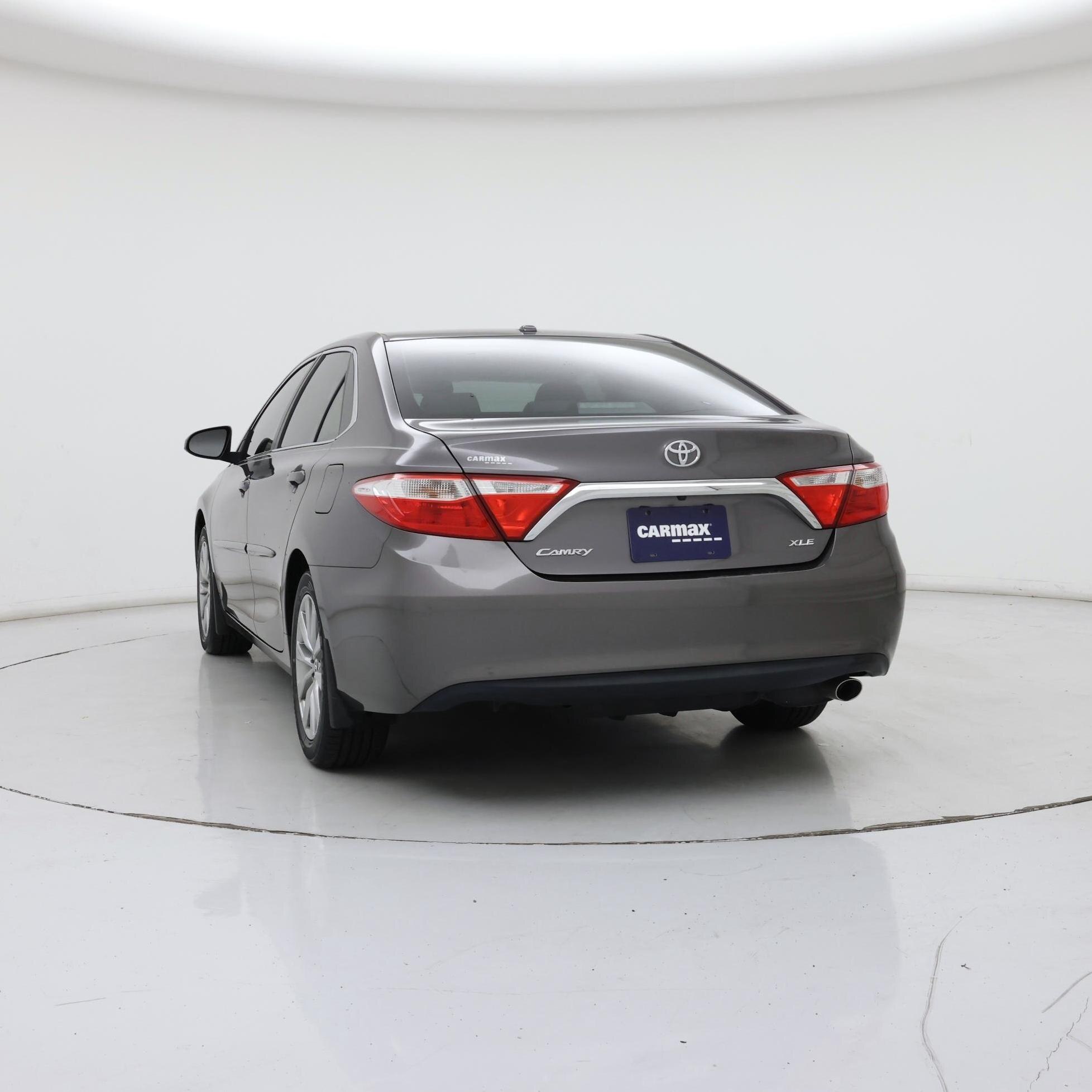 Thumbnail: 2016 Toyota Camry - 6
