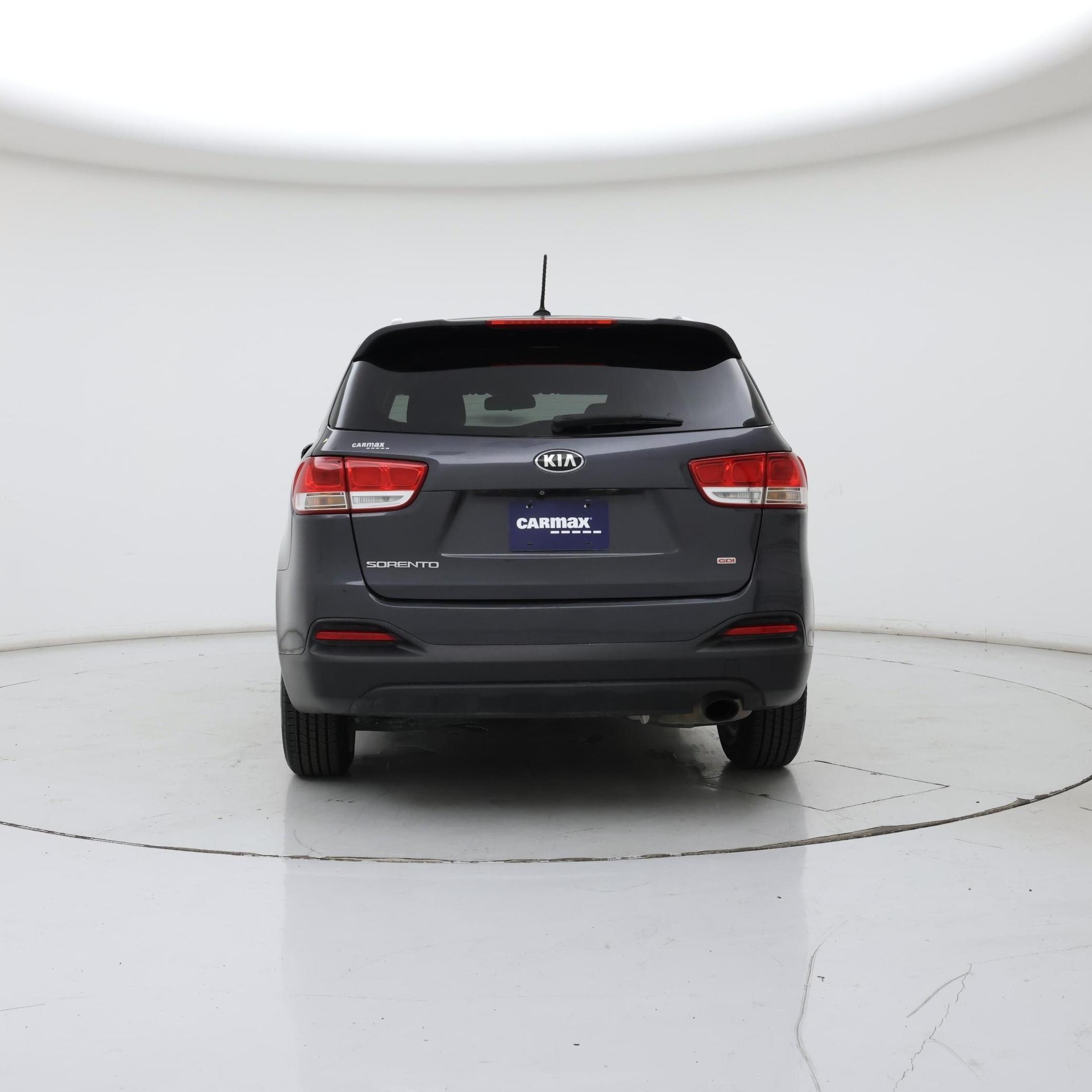 Thumbnail: 2017 Kia Sorento - 6