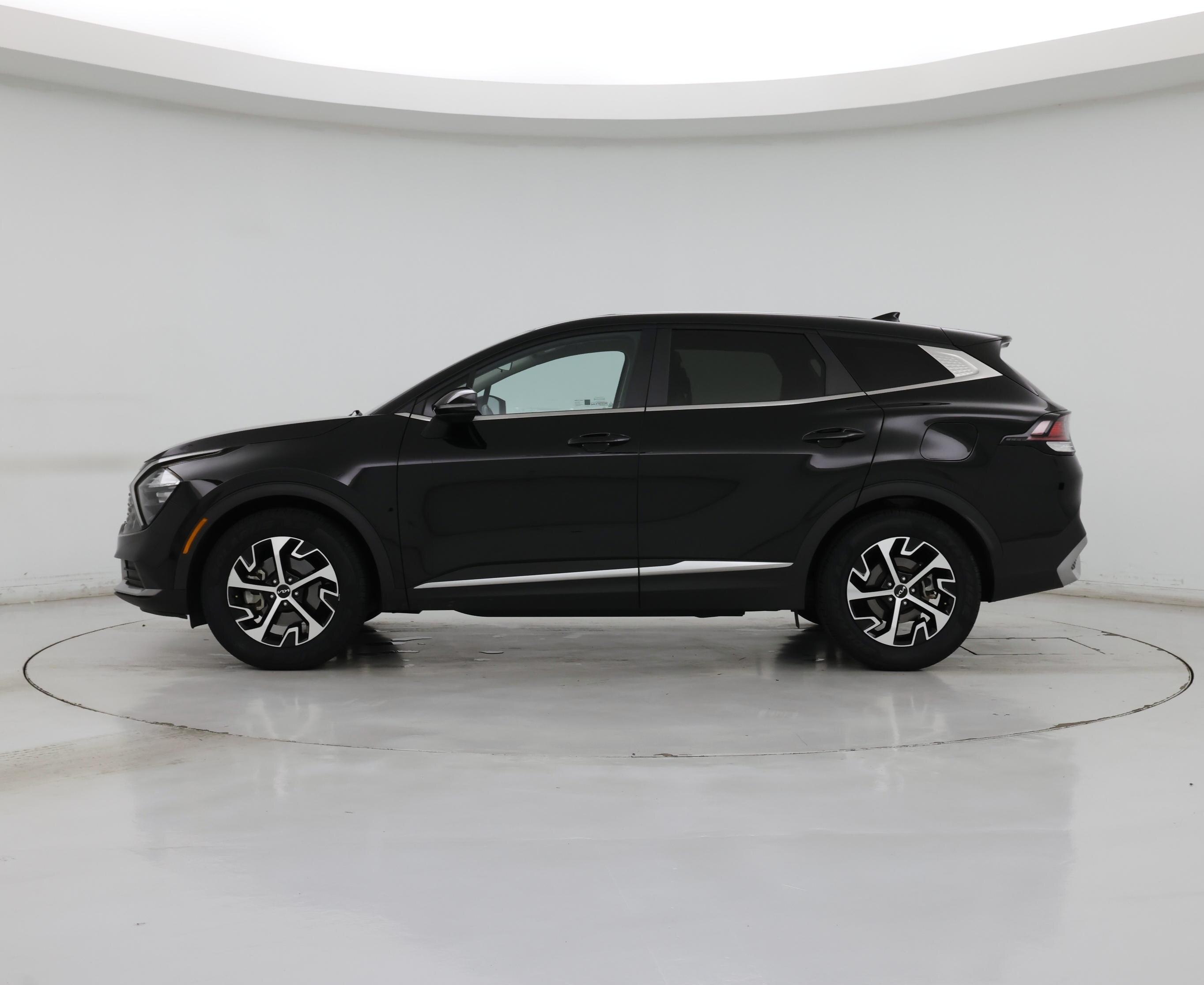 Thumbnail: 2023 Kia Sportage - 3