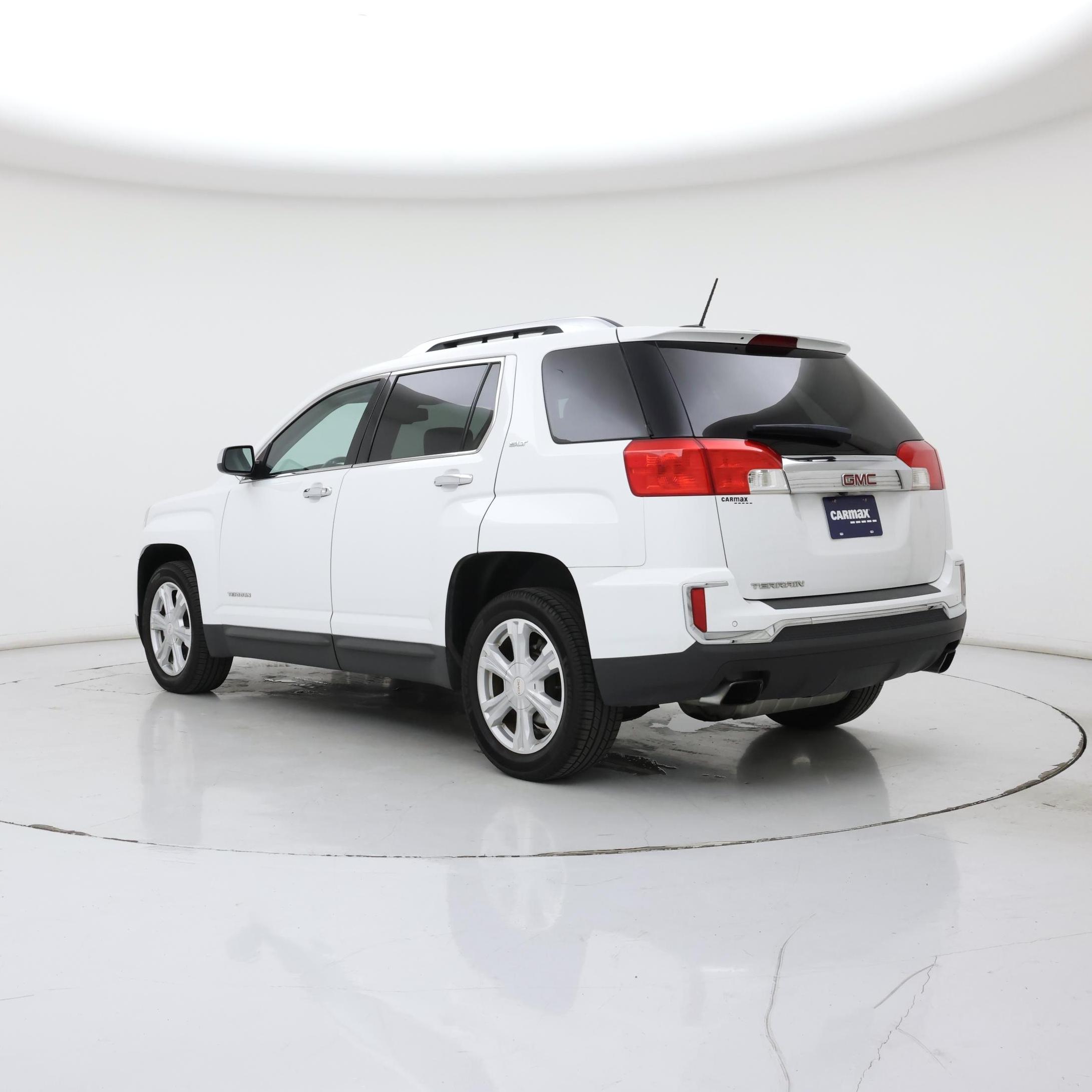 Thumbnail: 2017 GMC Terrain - 2