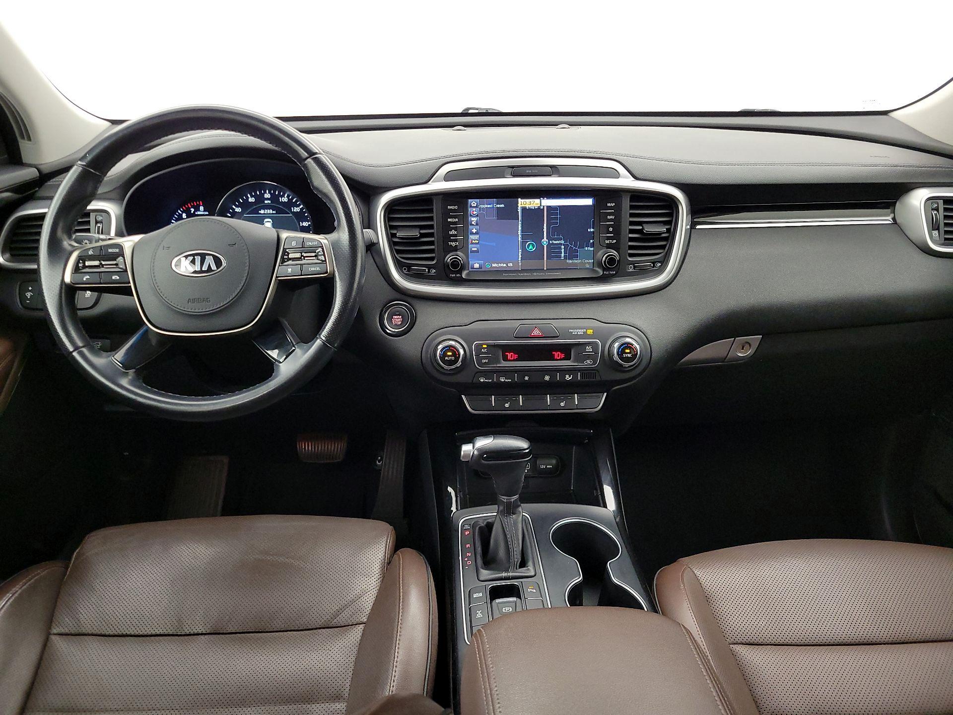 Thumbnail: 2019 Kia Sorento - 9