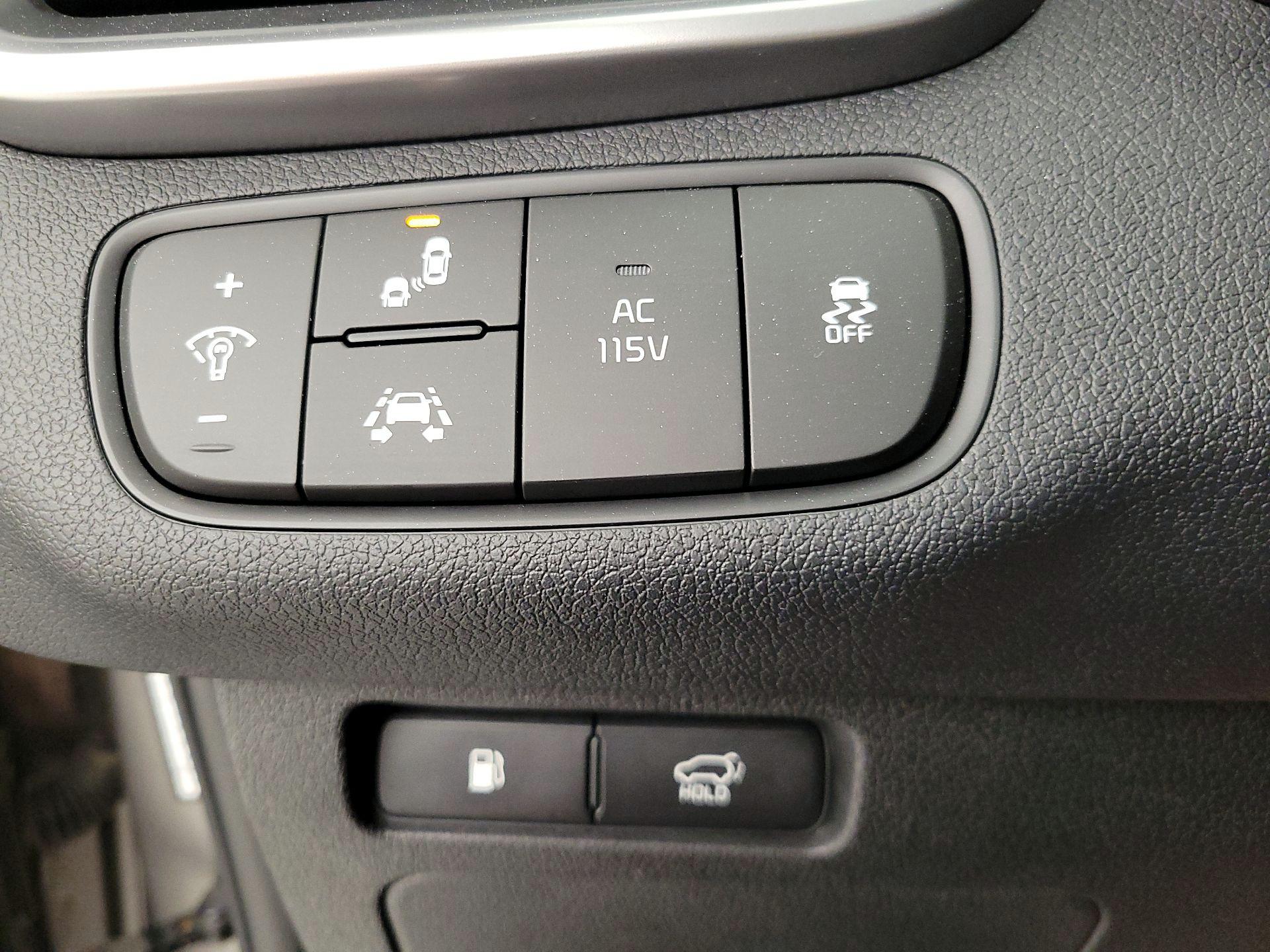 Thumbnail: 2019 Kia Sorento - 13