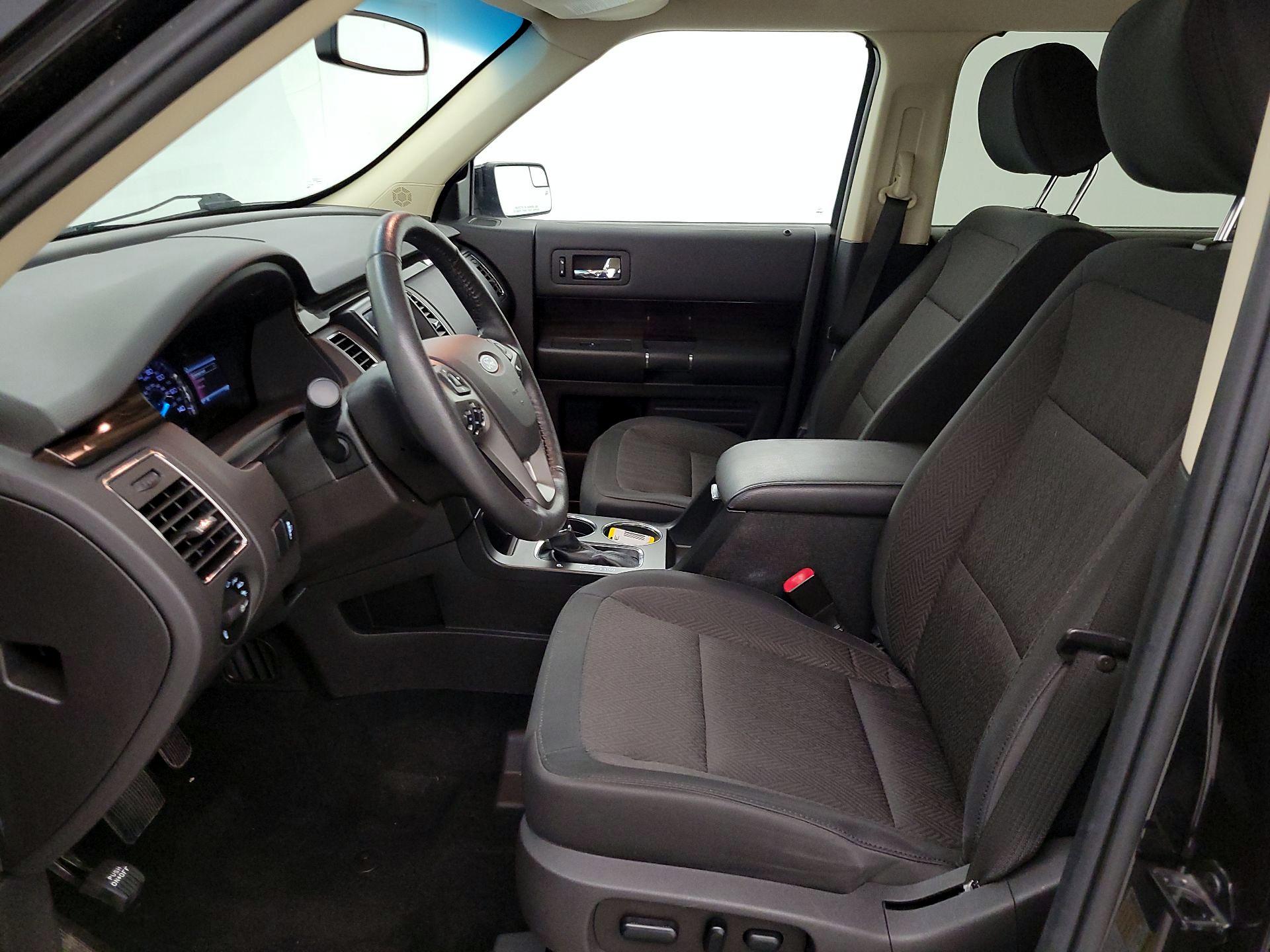 Thumbnail: 2019 Ford Flex - 11