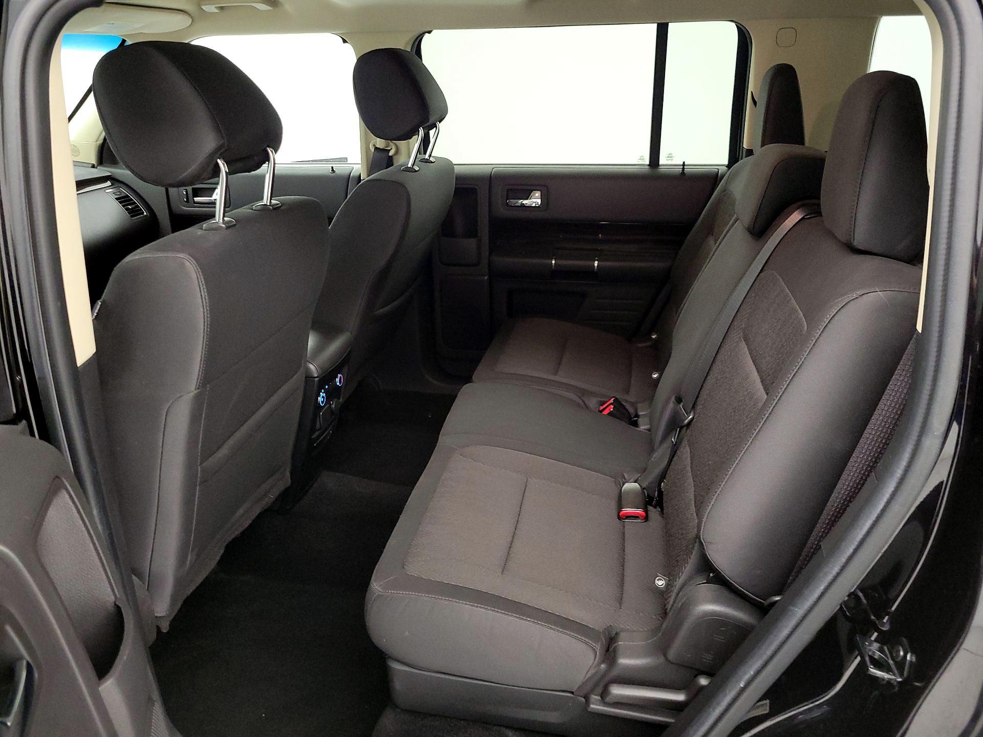 Thumbnail: 2019 Ford Flex - 20