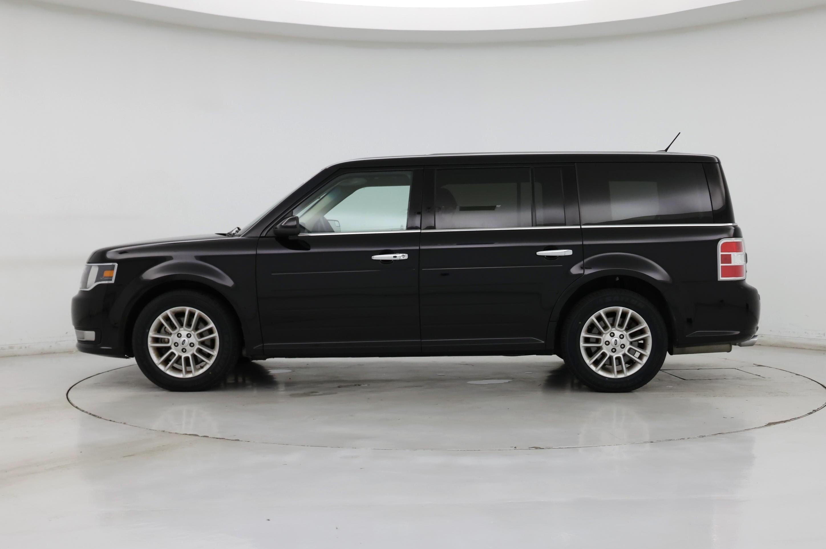Thumbnail: 2019 Ford Flex - 3