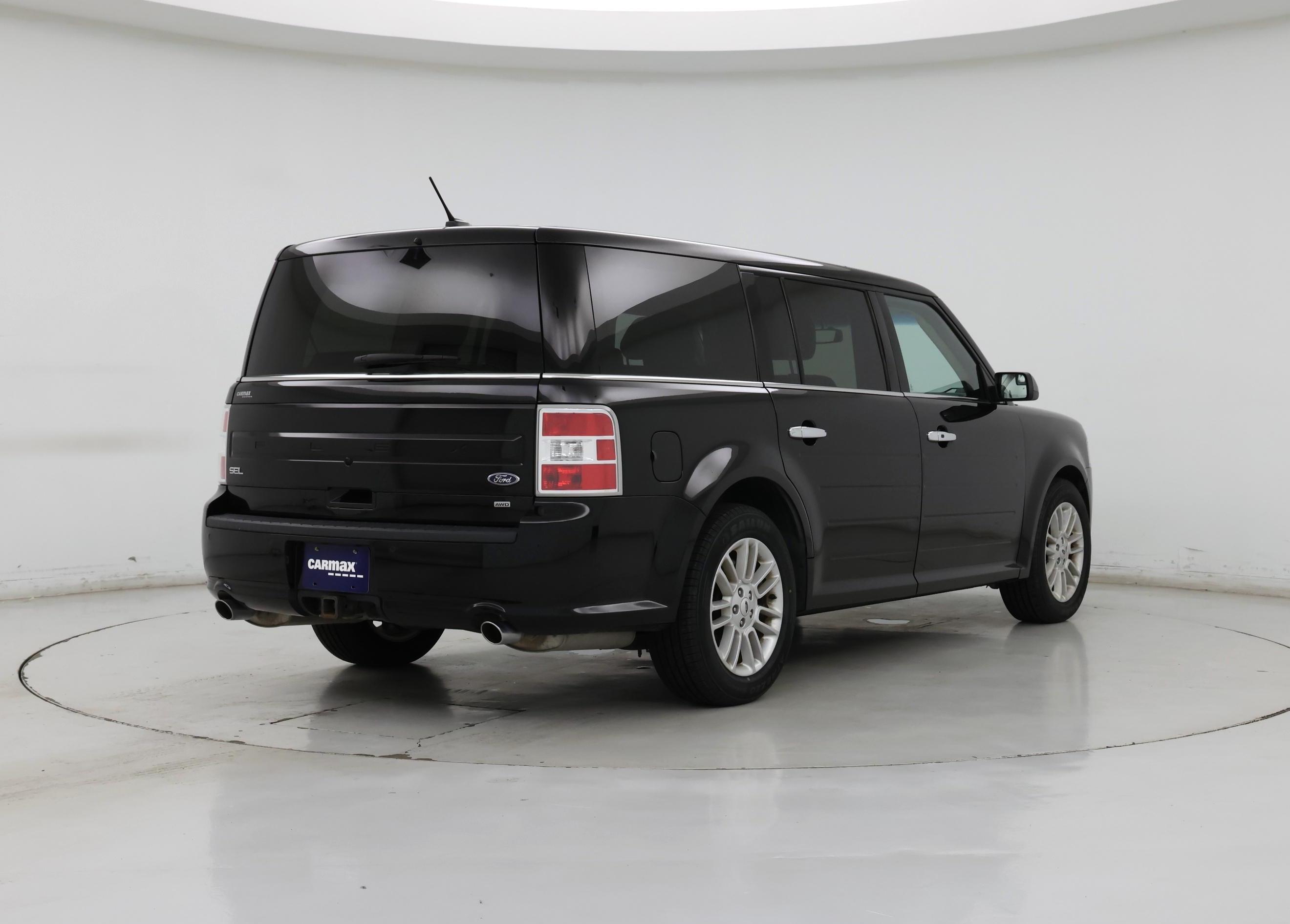 Thumbnail: 2019 Ford Flex - 8
