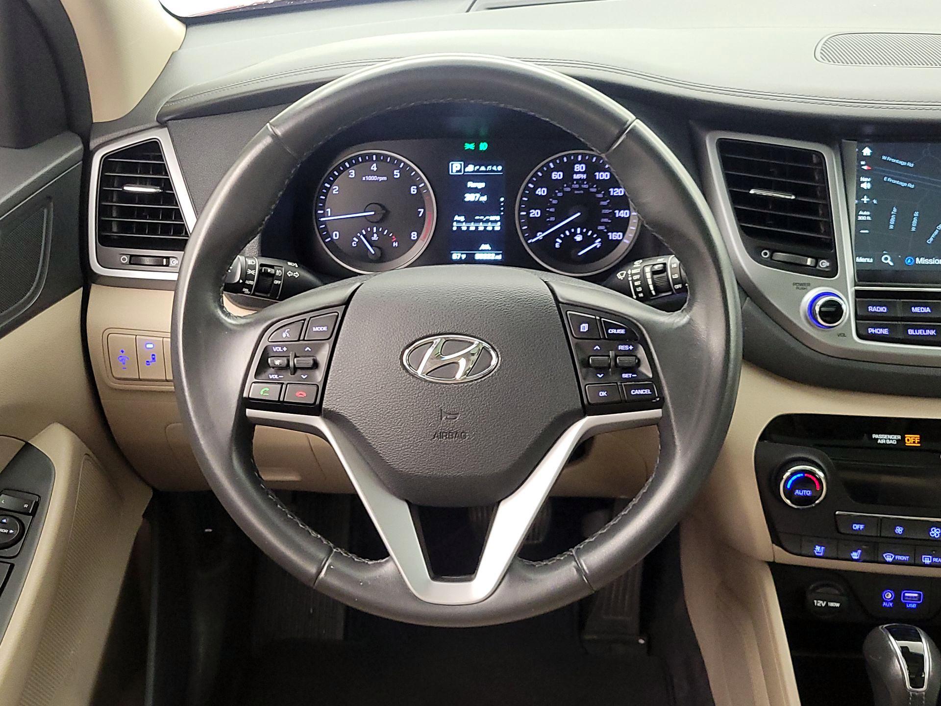 Thumbnail: 2017 Hyundai Tucson - 10