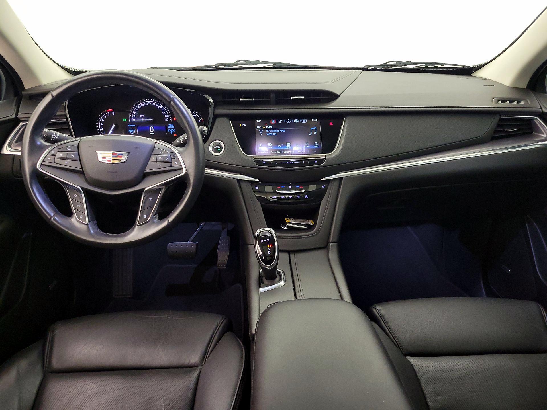 Thumbnail: 2018 Cadillac XT5 - 9
